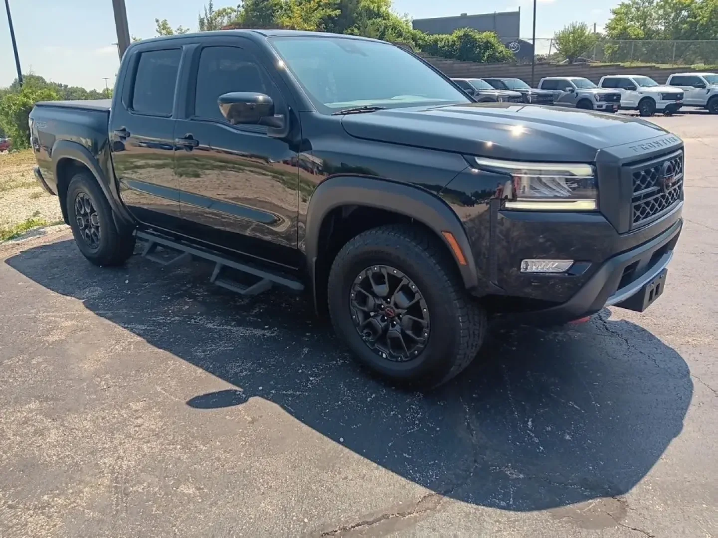 2024 /Charcoal w/Lava Red Leather Nissan Frontier PRO-4X (1N6ED1EK1RN) with an Other engine, Automatic transmission, located at 12836 Highway 21, De Soto, MO, 63020, (636) 337-7777, 38.151867, -90.575615 - **Conquer Every Terrain with the 2024 Nissan Frontier at Pettus Ford De Soto!**<br /> <br /> Are you in search of a versatile, rugged vehicle that can handle both your weekday commutes and weekend adventures? Look no further! The 2024 Nissan Frontier is the perfect choice for those who crave a truck - Photo#34