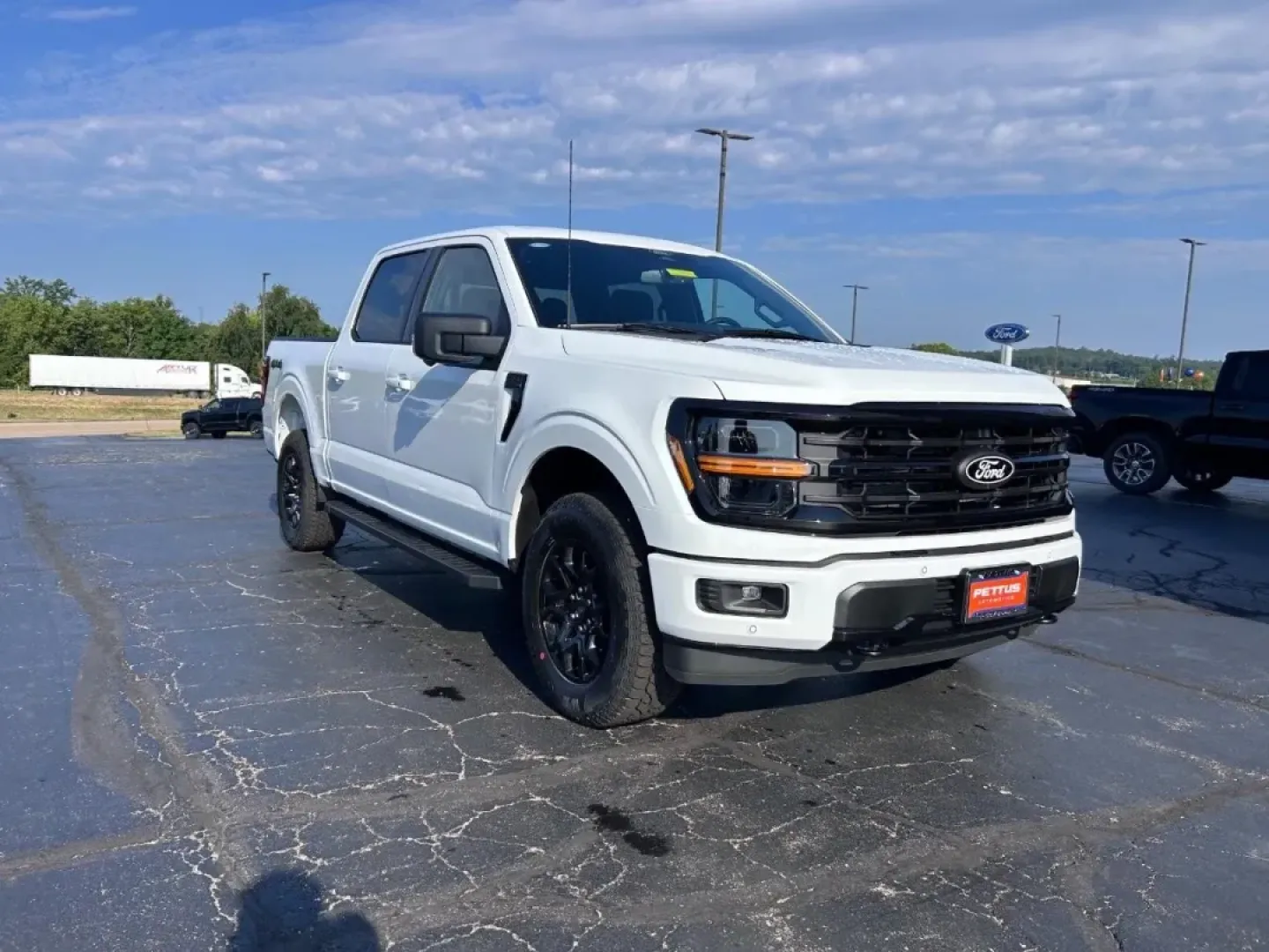 2025 /Black Cloth Ford F-150 XLT (1FTFW3L51SK) with an 5.0L engine, located at 141 Commercial Dr, Fredericktown, MO, 63645, (573) 783-6432, 37.570087, -90.320648 - **Discover the Perfect Adventure with the 2025 Ford F-150 XLT at Pettus Ford Fredericktown**<br /> <br /> Are you ready to elevate your lifestyle with a vehicle that combines rugged capability and everyday comfort? The 2025 Ford F-150 XLT, available now at Pettus Ford Fredericktown, is the quintesse - Photo#0
