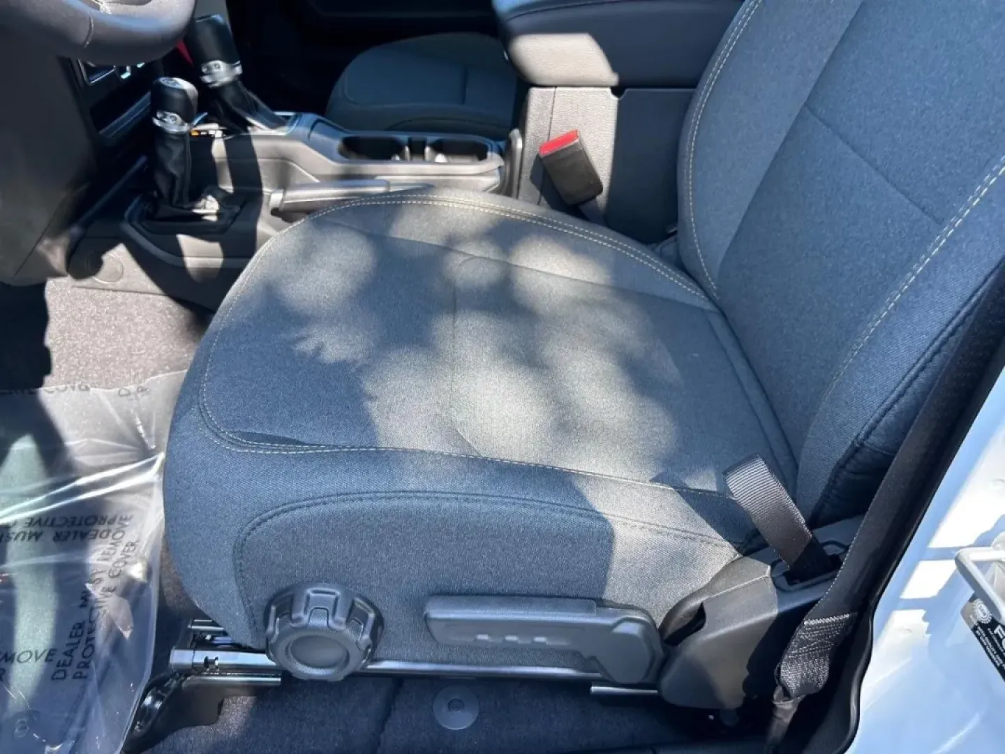 2025 /Black Cloth Jeep Gladiator (1C6PJTAG1SL) with an 3.6L V6 24V VVT UPG I engine, Automatic transmission, located at 970 Woodlawn Dr., Farmington, MO, 63640, (573) 431-7800, 37.825642, -90.468674 - **Adventure Awaits with the 2025 Jeep Gladiator Perfect for Your Next Journey!**<br /> <br /> Are you ready to embrace the great outdoors with a vehicle designed to conquer every terrain? Look no further than the 2025 Jeep Gladiator, available now at Pettus CDJR Farmington, your trusted source for - Photo#18