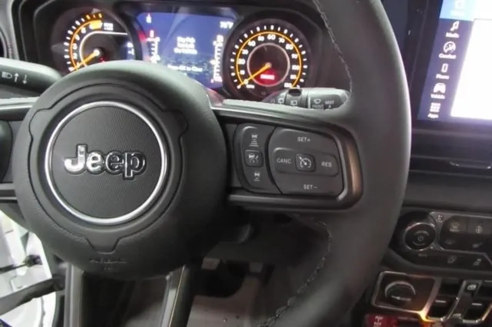 2025 /Black Leather Jeep Wrangler Rubicon (1C4RJXFG7SW) with an Other engine, located at 12830 Highway 21, De Soto, MO, 63020, (636) 337-7777, 38.153099, -90.573624 - ### Embrace Adventure with the 2025 Jeep Wrangler at Pettus CDJR DeSoto!<br /> <br /> Are you ready to tackle weekend getaways, off-road adventures, and daily commutes with a vehicle that blends rugged capability with modern comfort? Look no further than the 2025 Jeep Wrangler, now available at Pett - Photo#16