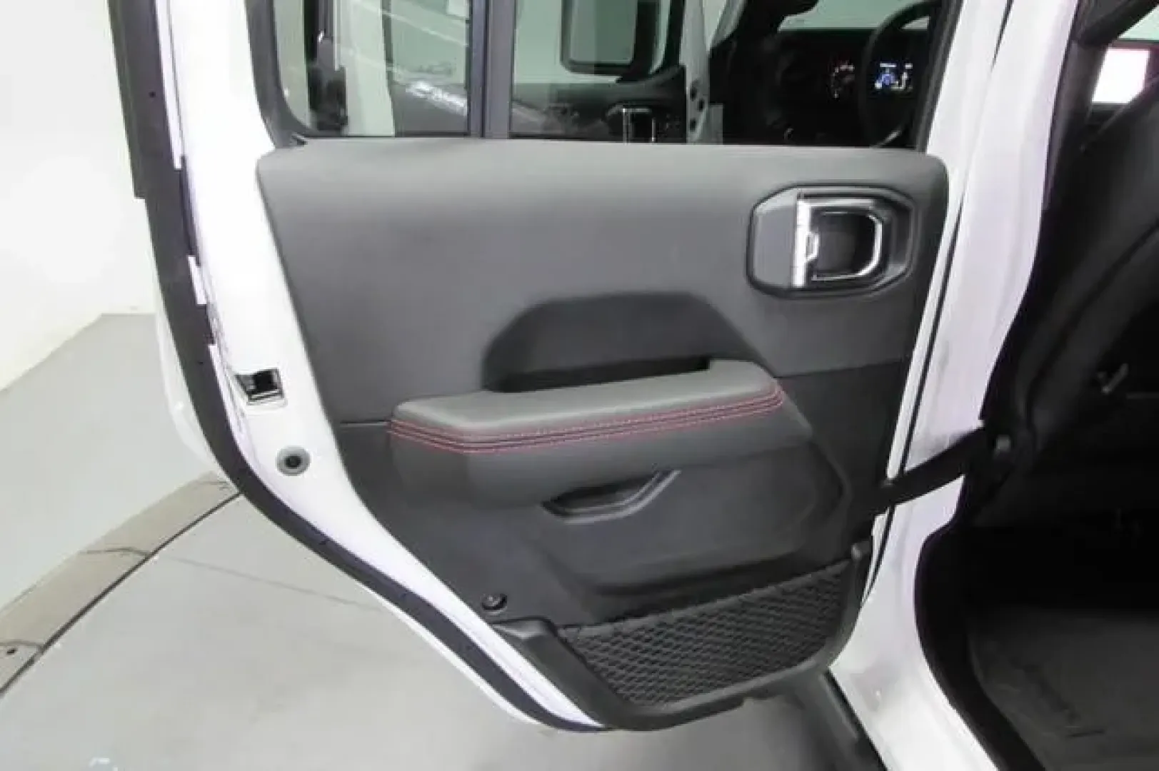 2025 /Black Leather Jeep Wrangler Rubicon (1C4RJXFG7SW) with an Other engine, located at 12830 Highway 21, De Soto, MO, 63020, (636) 337-7777, 38.153099, -90.573624 - ### Embrace Adventure with the 2025 Jeep Wrangler at Pettus CDJR DeSoto!<br /> <br /> Are you ready to tackle weekend getaways, off-road adventures, and daily commutes with a vehicle that blends rugged capability with modern comfort? Look no further than the 2025 Jeep Wrangler, now available at Pett - Photo#22