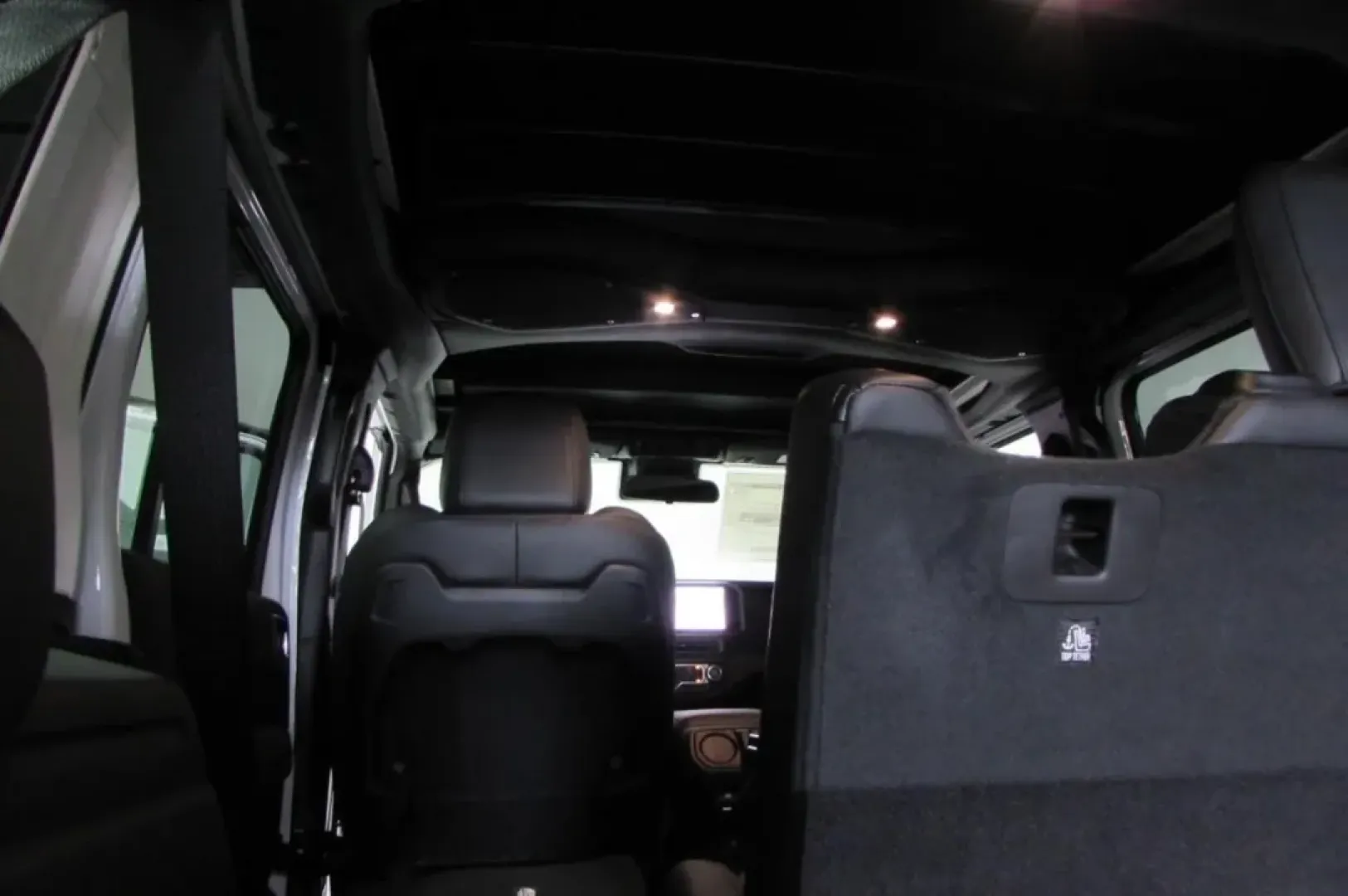 2025 /Black Leather Jeep Wrangler Rubicon 392 (1C4RJXSJ5SW) with an Other engine, Automatic transmission, located at 12830 Highway 21, De Soto, MO, 63020, (636) 337-7777, 38.153099, -90.573624 - **Unleash Your Adventurous Spirit with the 2025 Jeep Wrangler Rubicon 392 Final Edition!**<br /> <br /> Are you ready to elevate your weekend getaways or off-road adventures? The 2025 Jeep Wrangler Rubicon 392 Final Edition is not just a vehicle-it's a lifestyle. Perfectly designed for outdoor enthu - Photo#29