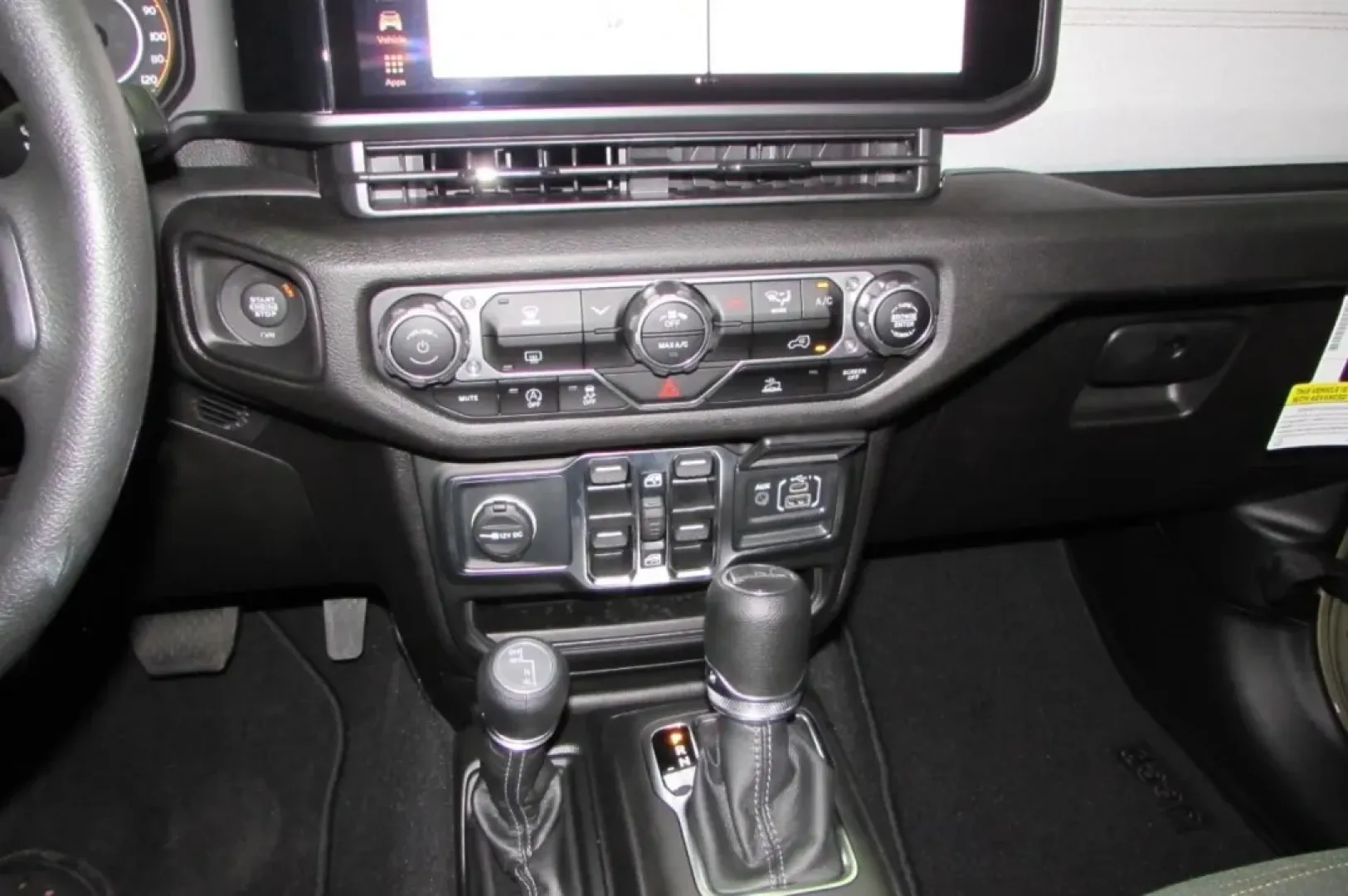 2025 /Black Cloth Jeep Gladiator Nighthawk (1C6PJTAG2SL) with an Other engine, Automatic transmission, located at 12830 Highway 21, De Soto, MO, 63020, (636) 337-7777, 38.153099, -90.573624 - **Unleash Adventure with the 2025 Jeep Gladiator at Pettus CDJR DeSoto!**<br /> <br /> Are you ready to elevate your outdoor adventures and weekend getaways? The 2025 Jeep Gladiator is designed for those who crave excitement and functionality in their daily lives. Whether you're a weekend warrior ta - Photo#23