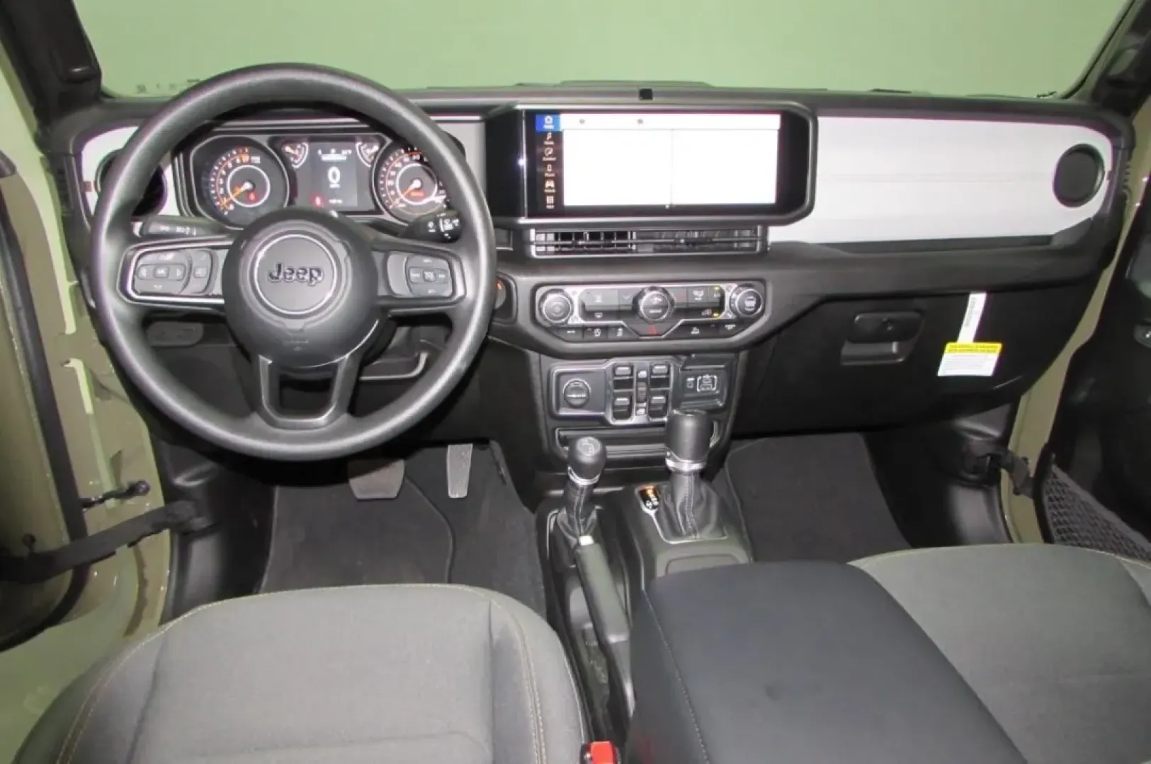 2025 /Black Cloth Jeep Gladiator Nighthawk (1C6PJTAG2SL) with an Other engine, Automatic transmission, located at 12830 Highway 21, De Soto, MO, 63020, (636) 337-7777, 38.153099, -90.573624 - **Unleash Adventure with the 2025 Jeep Gladiator at Pettus CDJR DeSoto!**<br /> <br /> Are you ready to elevate your outdoor adventures and weekend getaways? The 2025 Jeep Gladiator is designed for those who crave excitement and functionality in their daily lives. Whether you're a weekend warrior ta - Photo#25