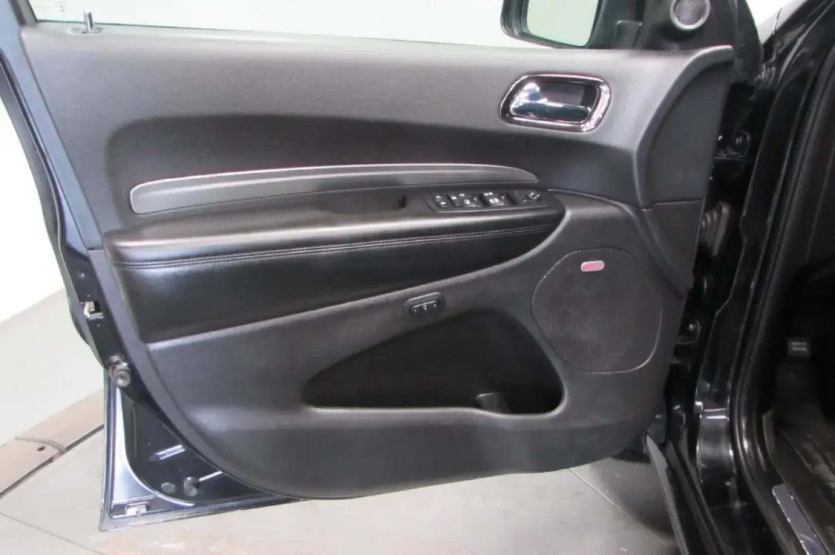 2018 /Black Dodge Durango GT (1C4RDJDG1JC) with an Other engine, Automatic transmission, located at 12836 Highway 21, De Soto, MO, 63020, (636) 337-7777, 38.151867, -90.575615 - **Unleash Adventure with the 2018 Dodge Durango GT The Ultimate Family SUV!**<br /> <br /> Are you ready to transform your family outings into unforgettable adventures? Look no further than the 2018 Dodge Durango GT, a spacious and powerful SUV that combines style, comfort, and capability. This exc - Photo#10