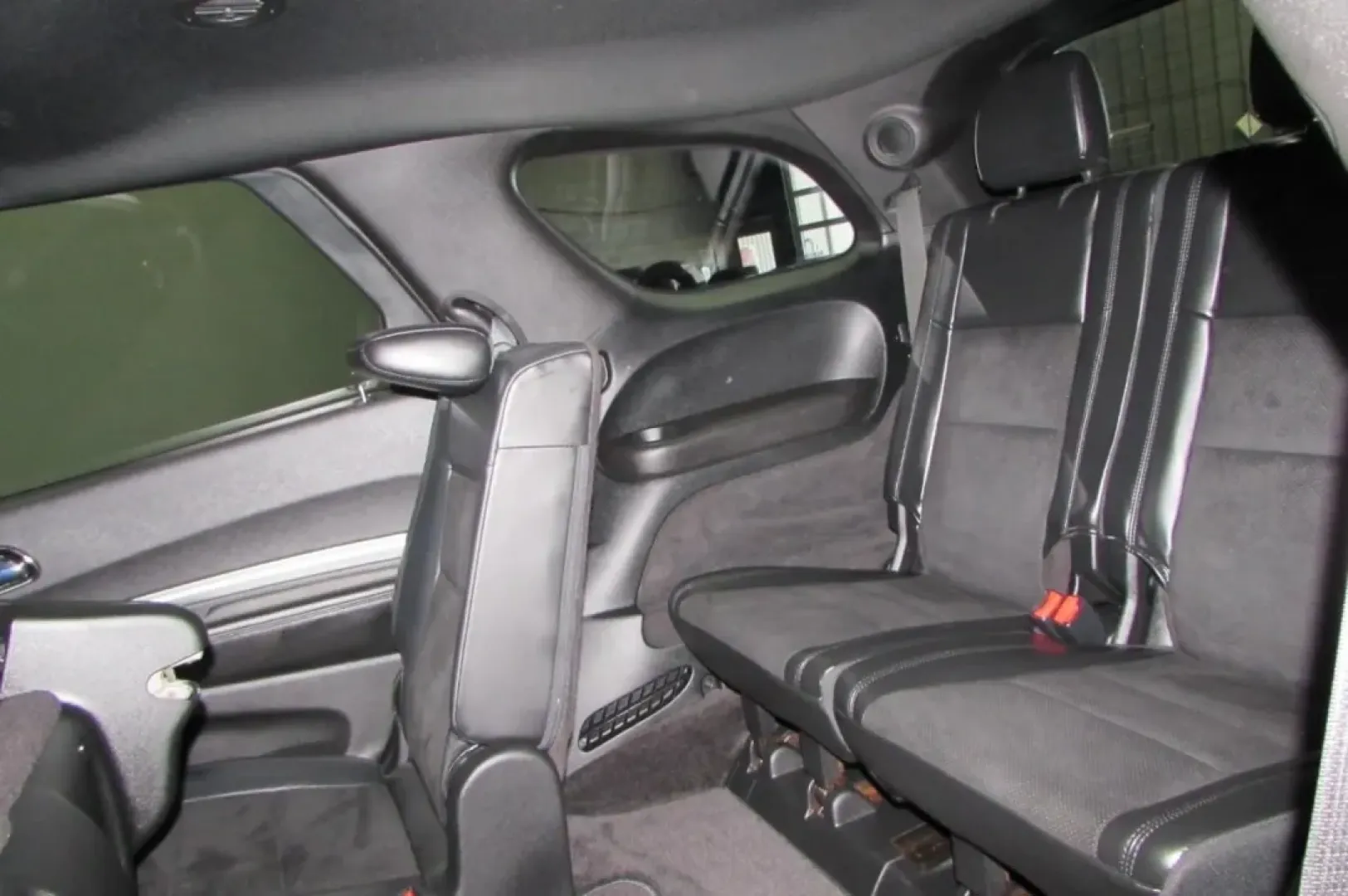 2018 /Black Dodge Durango GT (1C4RDJDG1JC) with an Other engine, Automatic transmission, located at 12836 Highway 21, De Soto, MO, 63020, (636) 337-7777, 38.151867, -90.575615 - **Unleash Adventure with the 2018 Dodge Durango GT The Ultimate Family SUV!**<br /> <br /> Are you ready to transform your family outings into unforgettable adventures? Look no further than the 2018 Dodge Durango GT, a spacious and powerful SUV that combines style, comfort, and capability. This exc - Photo#27