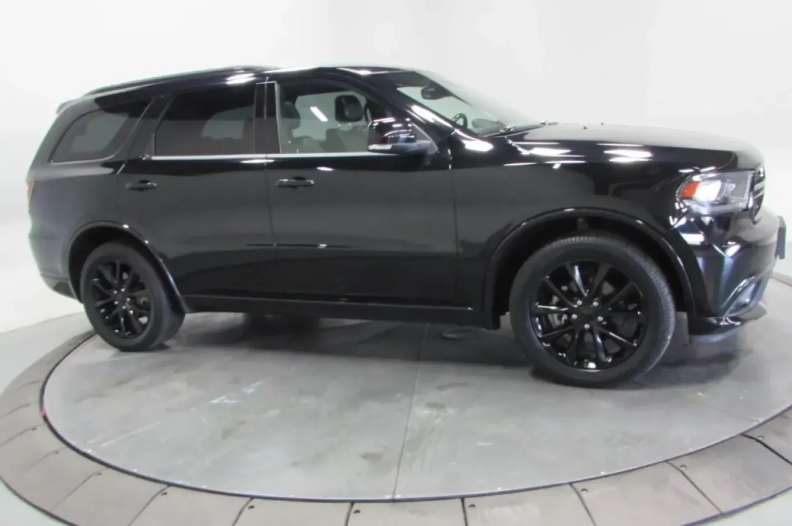 2018 /Black Dodge Durango GT (1C4RDJDG1JC) with an Other engine, Automatic transmission, located at 12836 Highway 21, De Soto, MO, 63020, (636) 337-7777, 38.151867, -90.575615 - **Unleash Adventure with the 2018 Dodge Durango GT The Ultimate Family SUV!**<br /> <br /> Are you ready to transform your family outings into unforgettable adventures? Look no further than the 2018 Dodge Durango GT, a spacious and powerful SUV that combines style, comfort, and capability. This exc - Photo#3