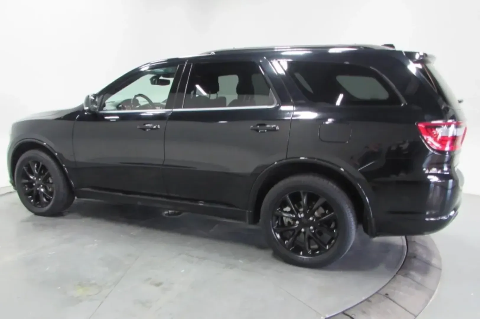 2018 /Black Dodge Durango GT (1C4RDJDG1JC) with an Other engine, Automatic transmission, located at 12836 Highway 21, De Soto, MO, 63020, (636) 337-7777, 38.151867, -90.575615 - **Unleash Adventure with the 2018 Dodge Durango GT The Ultimate Family SUV!**<br /> <br /> Are you ready to transform your family outings into unforgettable adventures? Look no further than the 2018 Dodge Durango GT, a spacious and powerful SUV that combines style, comfort, and capability. This exc - Photo#4
