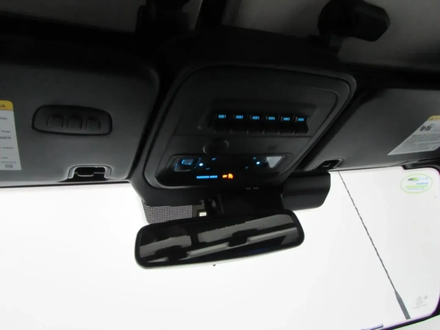 2025 /Black Onyx Ford Bronco Badlands (1FMEE9BP4SL) with an 2.7L V6 engine, located at 12836 Highway 21, De Soto, MO, 63020, (636) 337-7777, 38.151867, -90.575615 - ### Unleash Your Adventurous Spirit with the 2025 Ford Bronco Badlands<br /> <br /> Are you ready to embrace the great outdoors or tackle your daily commute with style and confidence? Look no further than the stunning 2025 Ford Bronco Badlands, available now at Pettus Ford De Soto. This pre-owned SU - Photo#19