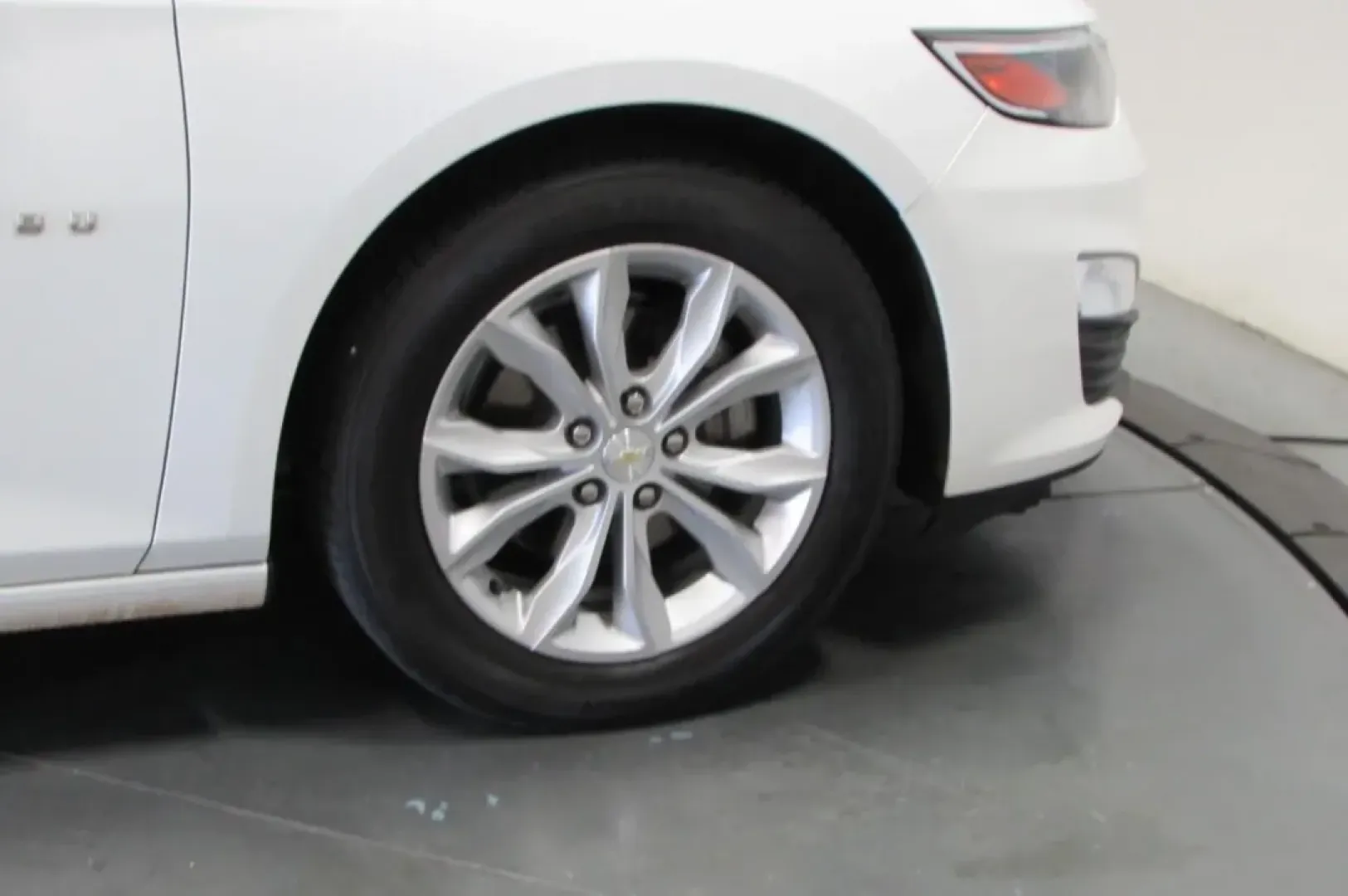 2023 /Black Chevrolet Malibu LT 1LT (1G1ZD5STXPF) with an Other engine, Automatic transmission, located at 12836 Highway 21, De Soto, MO, 63020, (636) 337-7777, 38.151867, -90.575615 - **Experience the Perfect Blend of Comfort and Efficiency with the 2023 Chevrolet Malibu LT** <br /> Whether you're commuting to work, running errands around De Soto, or planning a weekend getaway, the 2023 Chevrolet Malibu LT is the perfect companion for your daily adventures. Designed for those wh - Photo#9