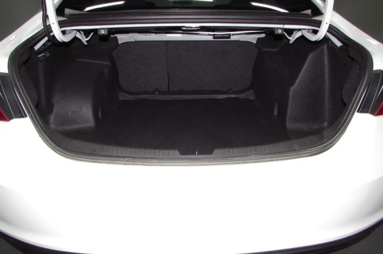 2023 /Black Chevrolet Malibu LT 1LT (1G1ZD5STXPF) with an Other engine, Automatic transmission, located at 12836 Highway 21, De Soto, MO, 63020, (636) 337-7777, 38.151867, -90.575615 - **Experience the Perfect Blend of Comfort and Efficiency with the 2023 Chevrolet Malibu LT** <br /> Whether you're commuting to work, running errands around De Soto, or planning a weekend getaway, the 2023 Chevrolet Malibu LT is the perfect companion for your daily adventures. Designed for those wh - Photo#24
