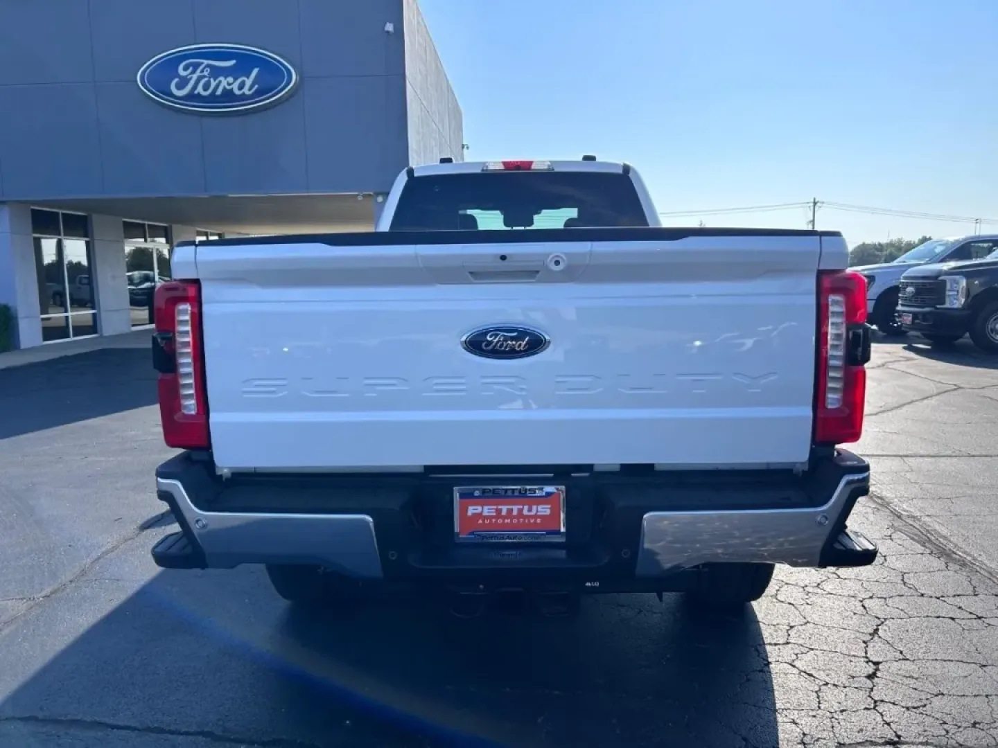 2025 /Baja Leather Ford F-350SD (1FT8W3BT0SE) with an 6.7L engine, located at 141 Commercial Dr, Fredericktown, MO, 63645, (573) 783-6432, 37.570087, -90.320648 - ### Experience the Ultimate Heavy-Duty Capability with the 2025 Ford Super Duty F-350 SRW!<br /> <br /> If you're looking for a truck that can handle any challenge thrown its way, from weekend projects to heavy towing, look no further than this impressive 2025 Ford Super Duty F-350 SRW. Perfect for - Photo#3