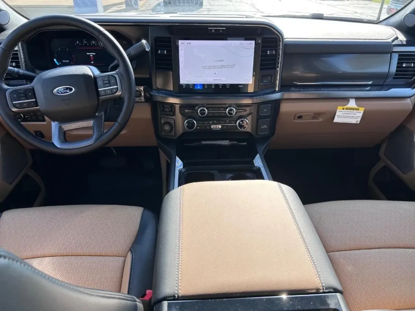 2025 /Baja Leather Ford F-350SD (1FT8W3BT0SE) with an 6.7L engine, located at 141 Commercial Dr, Fredericktown, MO, 63645, (573) 783-6432, 37.570087, -90.320648 - ### Experience the Ultimate Heavy-Duty Capability with the 2025 Ford Super Duty F-350 SRW!<br /> <br /> If you're looking for a truck that can handle any challenge thrown its way, from weekend projects to heavy towing, look no further than this impressive 2025 Ford Super Duty F-350 SRW. Perfect for - Photo#9