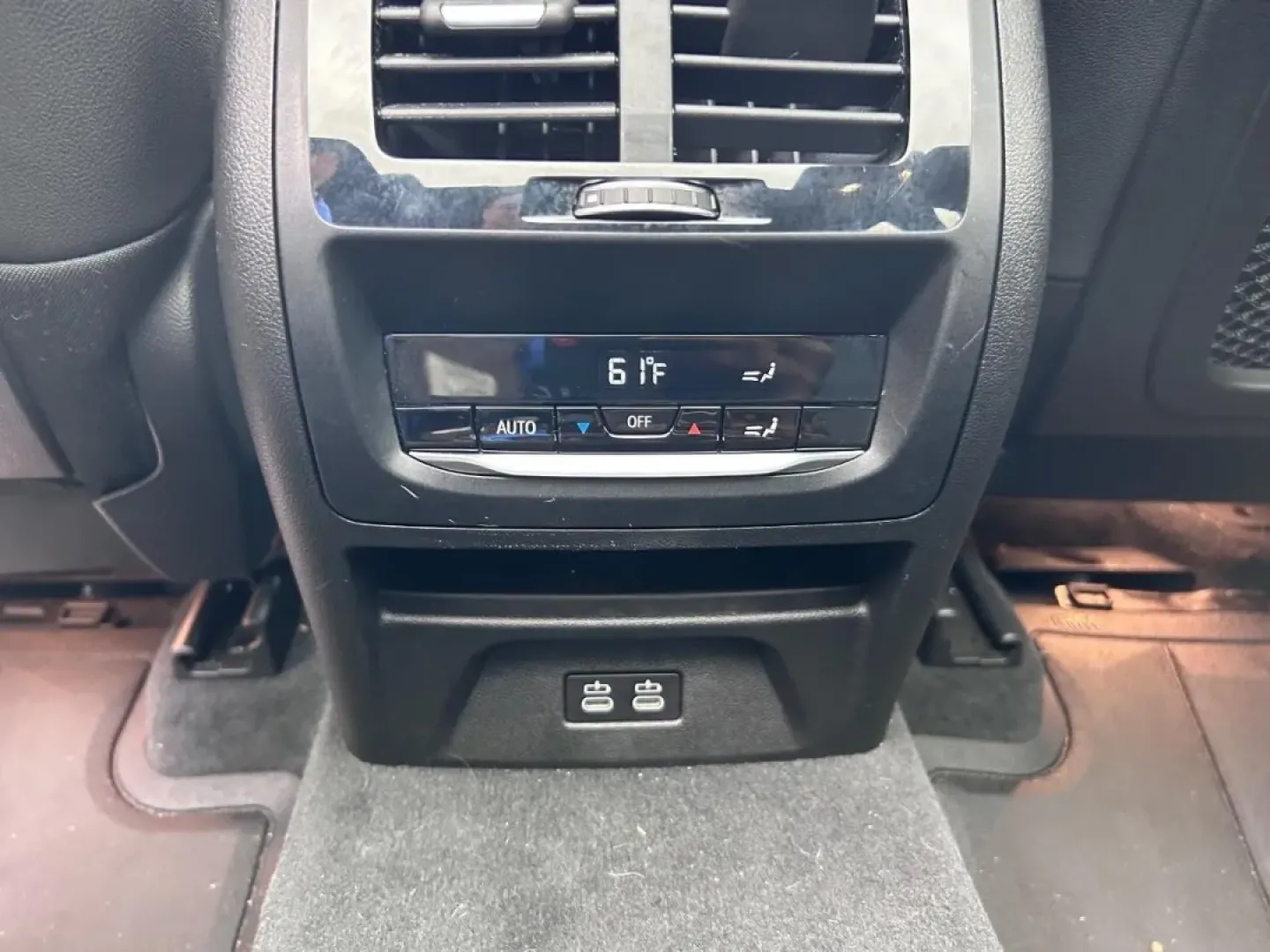 2021 /Black Leather BMW X3 xDrive30i (5UXTY5C04M9) with an 2.0L TwinPower Turbo In-Line 4-Cylinder engine, Automatic transmission, located at 970 Woodlawn Dr., Farmington, MO, 63640, (573) 431-7800, 37.825642, -90.468674 - ### Elevate Your Daily Drive with the 2021 BMW X3 xDrive30i<br /> <br /> Are you ready to transform your daily commute into an exhilarating experience? The **2021 BMW X3 xDrive30i** is not just an SUV; it's a lifestyle upgrade designed for those who value luxury, performance, and versatility. From n - Photo#11
