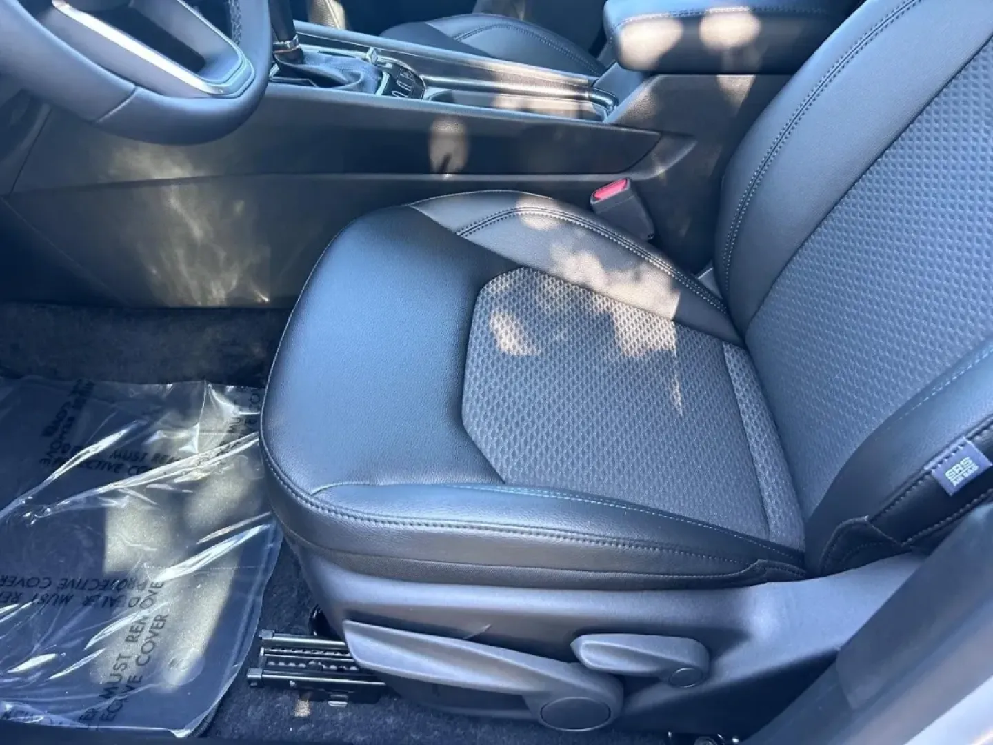 2025 /Black Leather Trimmed Jeep Compass Latitude (3C4NJDBN4ST) with an 2.0L I4 DOHC DI Turbo engine, Automatic transmission, located at 970 Woodlawn Dr., Farmington, MO, 63640, (573) 431-7800, 37.825642, -90.468674 - **Elevate Your Adventures with the 2025 Jeep Compass Latitude at Pettus CDJR Farmington!**<br /> <br /> Are you ready to take your travels to the next level? Whether you're a weekend warrior, a daily commuter, or someone who simply loves exploring the great outdoors, the 2025 Jeep Compass Latitude i - Photo#18