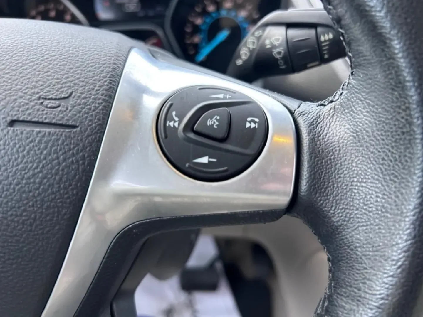 2016 /Medium Light Stone Leather Ford Escape Titanium (1FMCU0JX8GU) with an 1.6L EcoBoost engine, Automatic transmission, located at 970 Woodlawn Dr., Farmington, MO, 63640, (573) 431-7800, 37.825642, -90.468674 - Are you ready for your next adventure? Whether you're commuting to work, taking the family on a weekend getaway, or exploring the scenic routes around Farmington, the 2016 Ford Escape Titanium is the perfect companion for all your journeys. With its spacious interior, advanced technology, and except - Photo#13