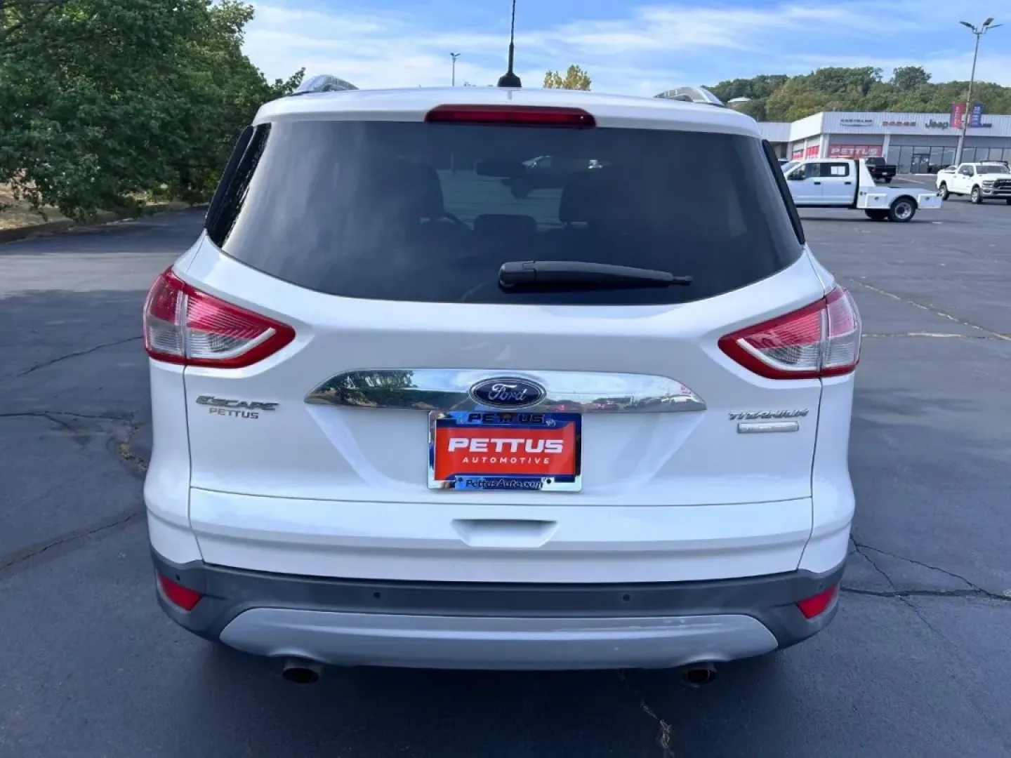 2016 /Medium Light Stone Leather Ford Escape Titanium (1FMCU0JX8GU) with an 1.6L EcoBoost engine, Automatic transmission, located at 970 Woodlawn Dr., Farmington, MO, 63640, (573) 431-7800, 37.825642, -90.468674 - Are you ready for your next adventure? Whether you're commuting to work, taking the family on a weekend getaway, or exploring the scenic routes around Farmington, the 2016 Ford Escape Titanium is the perfect companion for all your journeys. With its spacious interior, advanced technology, and except - Photo#3