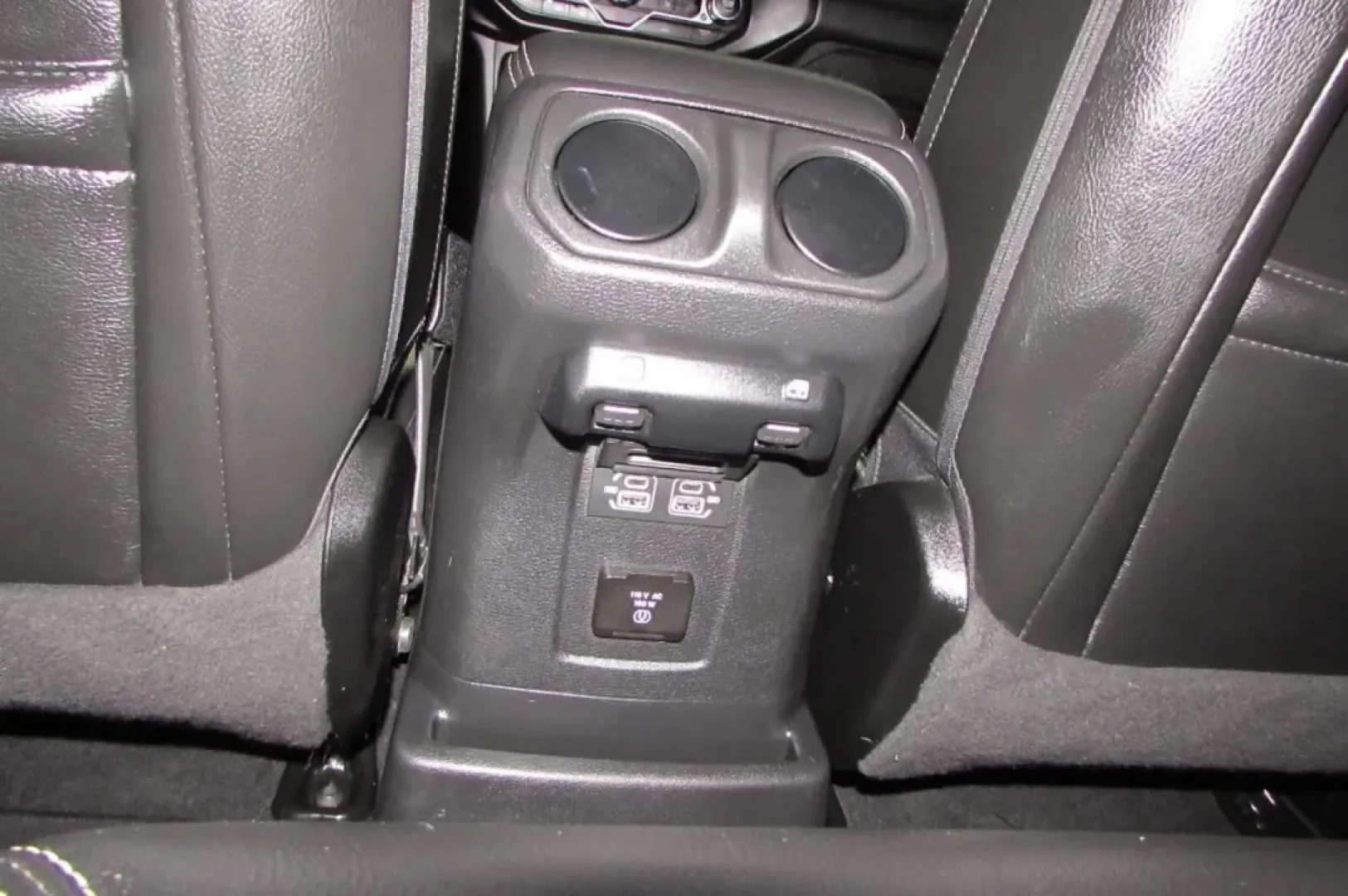 2022 /Black Jeep Wrangler Unlimited Sahara 4xe (1C4JJXP62NW) with an Other engine, Automatic transmission, located at 12830 Highway 21, De Soto, MO, 63020, (636) 337-7777, 38.153099, -90.573624 - **Unleash Your Adventurous Spirit with the 2022 Jeep Wrangler at Pettus CDJR DeSoto!**<br /> <br /> Are you ready to transform your weekends into unforgettable adventures? The 2022 Jeep Wrangler is your ticket to freedom, designed for those who crave exploration and a lifestyle that embraces the gre - Photo#27