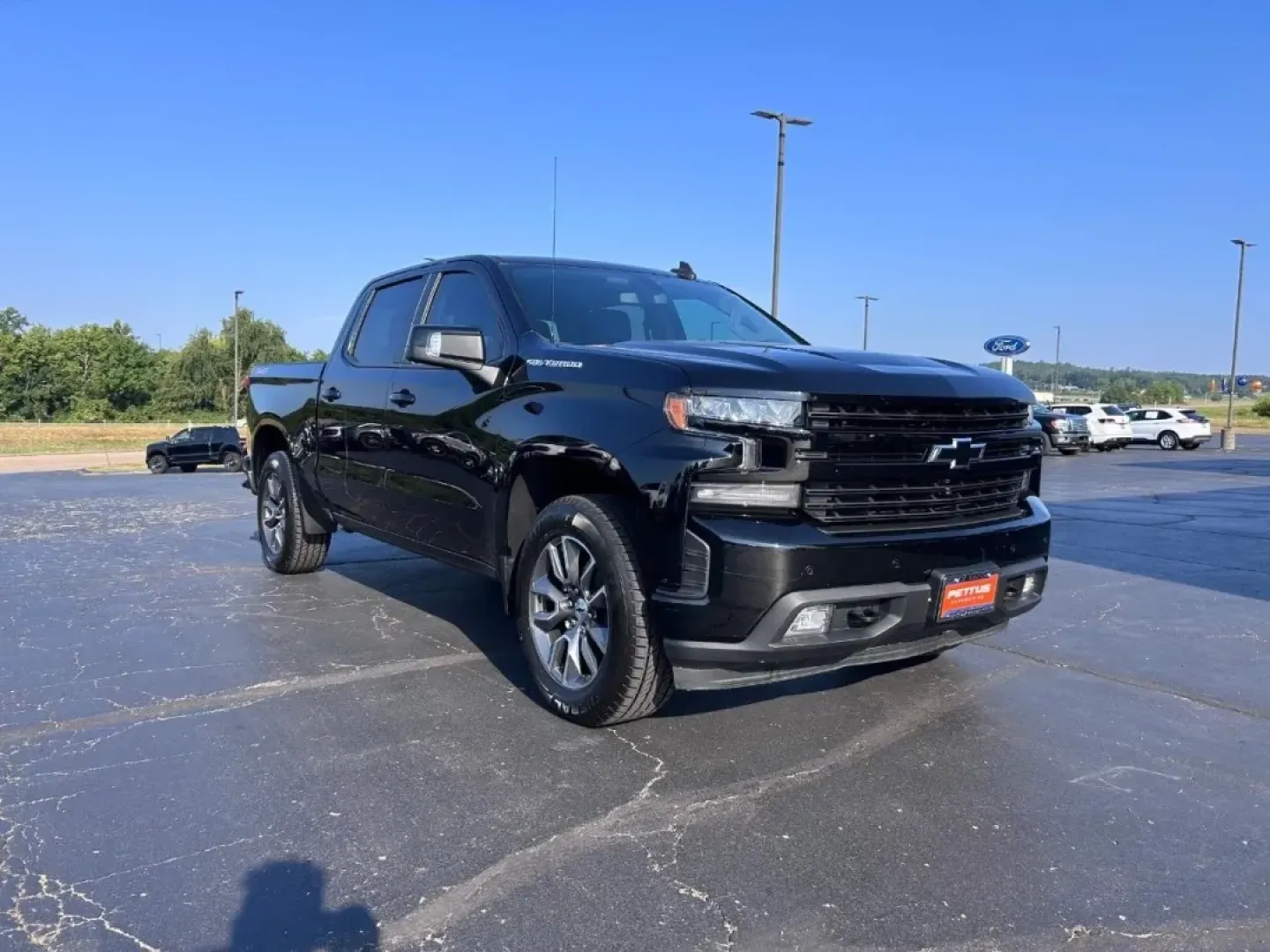 2020 /Jet Black Leather Chevrolet Silverado 1500 RST (3GCUYEEL7LG) with an 6.2L engine, located at 141 Commercial Dr, Fredericktown, MO, 63645, (573) 783-6432, 37.570087, -90.320648 - **Adventure Awaits with the 2020 Chevrolet Silverado 1500 at Pettus Ford Fredericktown!**<br /> <br /> Are you ready to elevate your driving experience, whether for weekend getaways or daily commutes? The 2020 Chevrolet Silverado 1500 is more than just a truck; it's a lifestyle choice that caters to - Photo#0