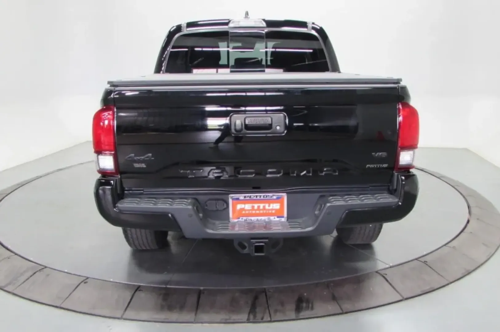 2023 /Black Gun Metal Toyota Tacoma SR5 V6 (3TMCZ5AN1PM) with an Other engine, located at 12836 Highway 21, De Soto, MO, 63020, (636) 337-7777, 38.151867, -90.575615 - ### Conquer the Great Outdoors with the 2023 Toyota Tacoma 4WD<br /> <br /> Are you looking for a reliable truck that can handle both your everyday needs and weekend adventures? Look no further than the **2023 Toyota Tacoma 4WD** available now at **Pettus Ford De Soto**, located at **12836 Missouri - Photo#6
