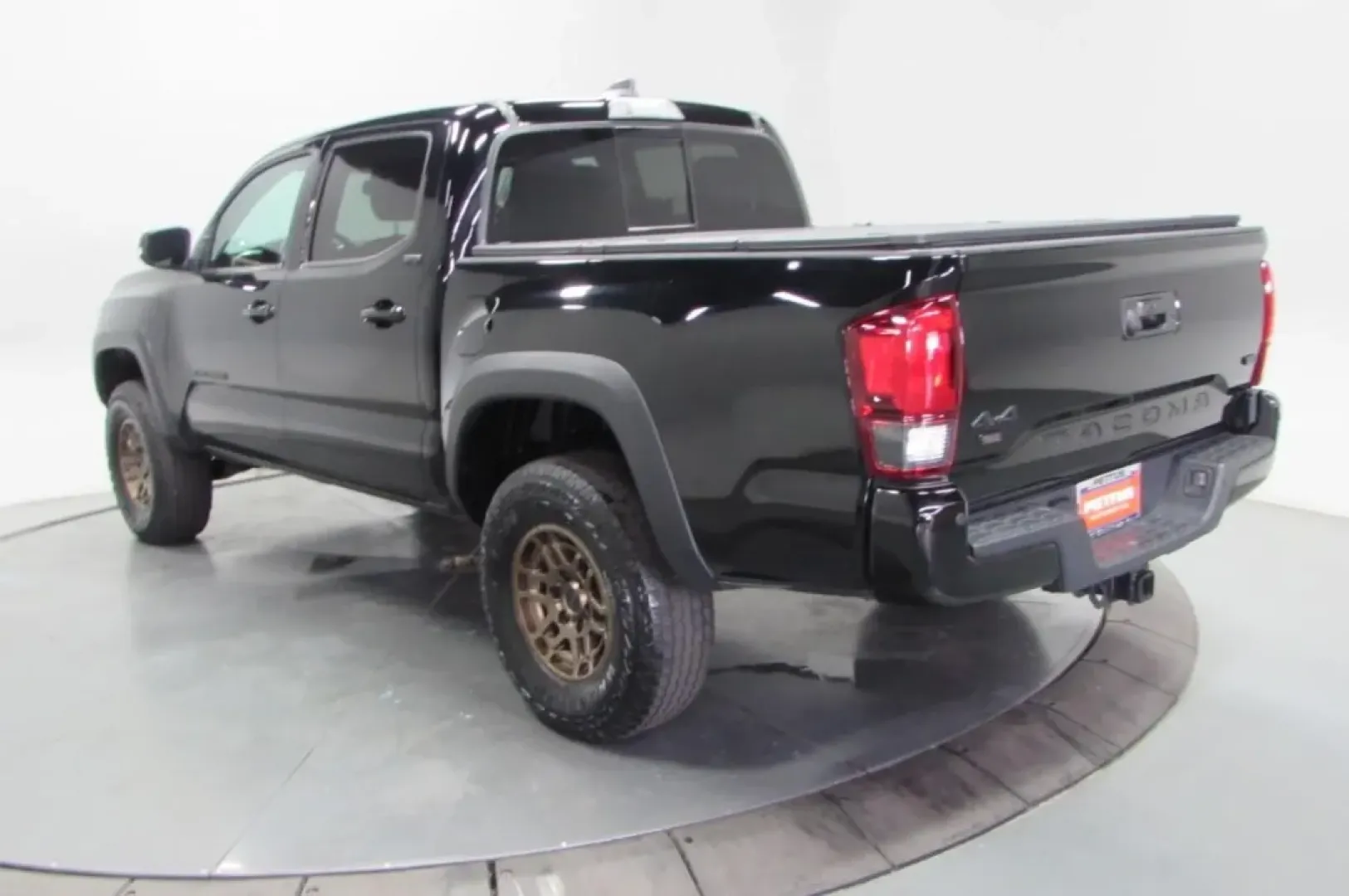 2023 /Black Gun Metal Toyota Tacoma SR5 V6 (3TMCZ5AN1PM) with an Other engine, located at 12836 Highway 21, De Soto, MO, 63020, (636) 337-7777, 38.151867, -90.575615 - ### Conquer the Great Outdoors with the 2023 Toyota Tacoma 4WD<br /> <br /> Are you looking for a reliable truck that can handle both your everyday needs and weekend adventures? Look no further than the **2023 Toyota Tacoma 4WD** available now at **Pettus Ford De Soto**, located at **12836 Missouri - Photo#5