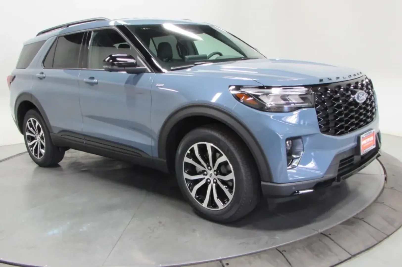 2025 /Onyx Leather Trimmed Ford Explorer ST-Line (1FMUK8KH6SG) with an 2.3L EcoBoost I-4 engine, Automatic transmission, located at 12836 Highway 21, De Soto, MO, 63020, (636) 337-7777, 38.151867, -90.575615 - Unleash your adventurous spirit with the **2025 Ford Explorer ST-Line**, a remarkable SUV designed for families and explorers alike! Whether you're planning a weekend getaway, tackling daily commutes, or simply running errands around De Soto, MO, this versatile vehicle is perfect for those who crave - Photo#0