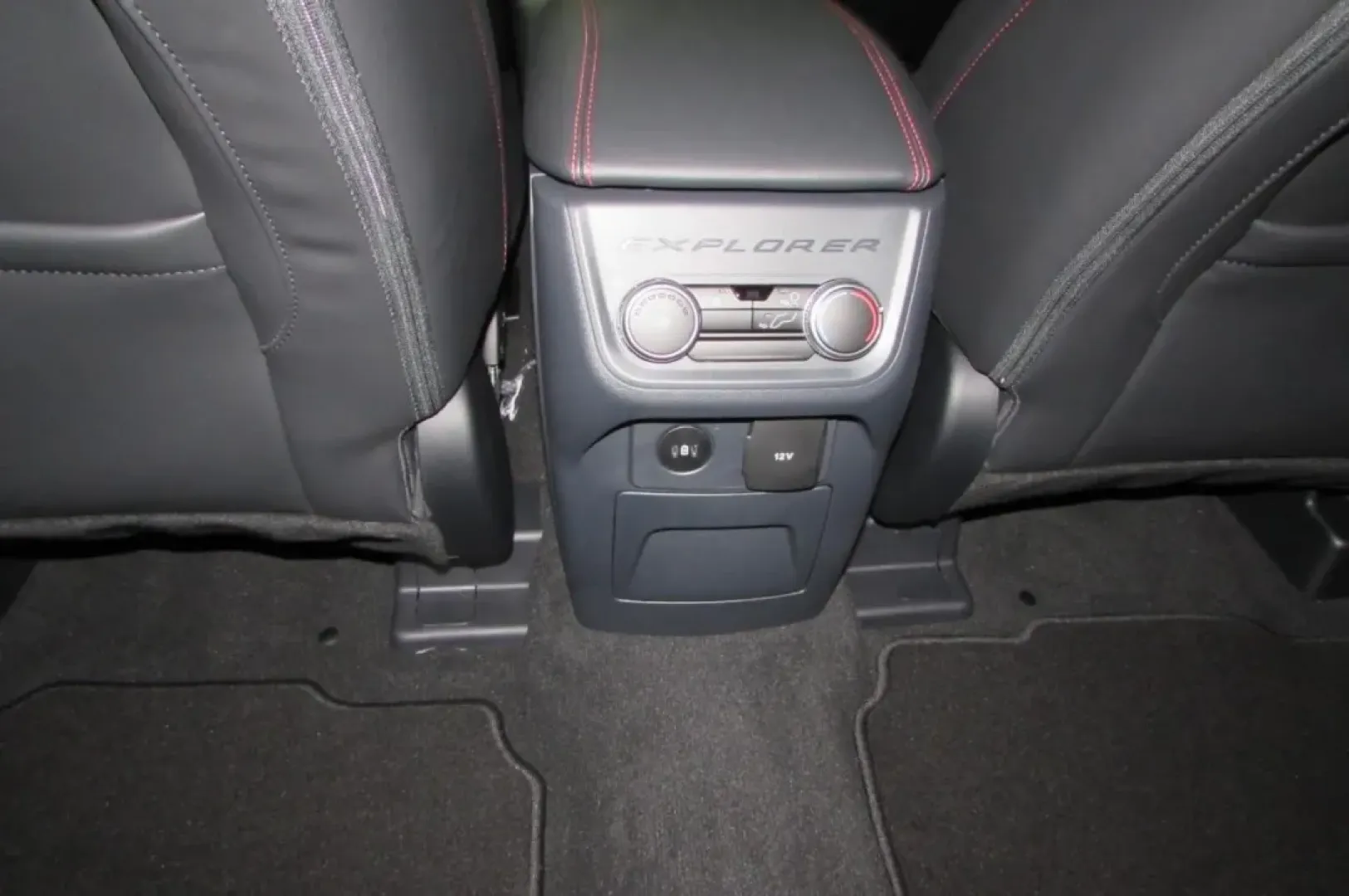 2025 /Onyx Leather Trimmed Ford Explorer ST-Line (1FMUK8KH6SG) with an 2.3L EcoBoost I-4 engine, Automatic transmission, located at 12836 Highway 21, De Soto, MO, 63020, (636) 337-7777, 38.151867, -90.575615 - Unleash your adventurous spirit with the **2025 Ford Explorer ST-Line**, a remarkable SUV designed for families and explorers alike! Whether you're planning a weekend getaway, tackling daily commutes, or simply running errands around De Soto, MO, this versatile vehicle is perfect for those who crave - Photo#26