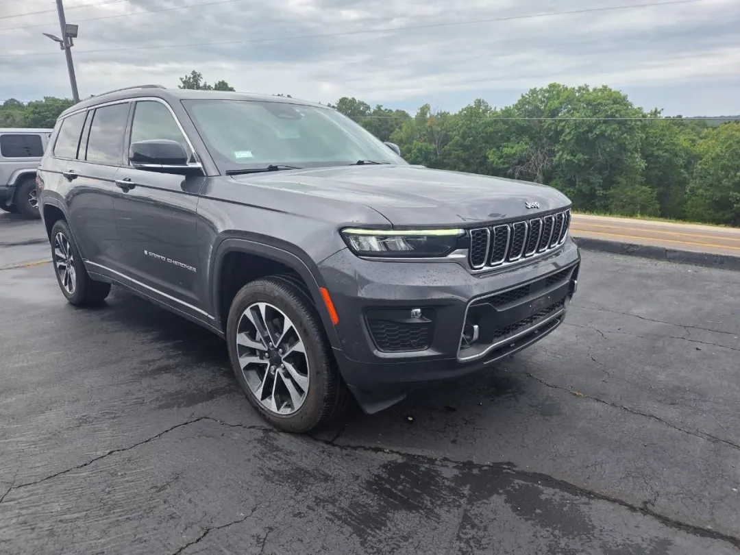 2021 Jeep Grand Cherokee 4WD Overland