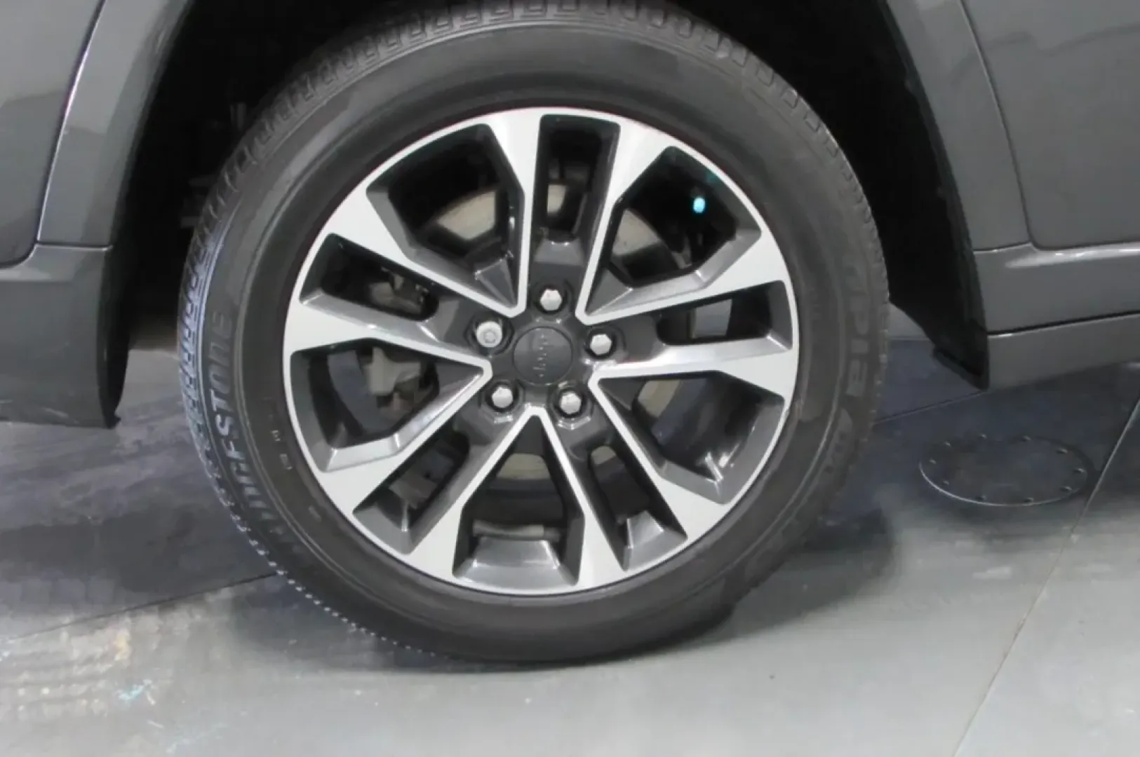 2021 /Global Black Jeep Grand Cherokee Overland (1C4RJKDT5M8) with an Other engine, located at 12830 Highway 21, De Soto, MO, 63020, (636) 337-7777, 38.153099, -90.573624 - Discover the perfect blend of adventure and comfort with this stunning 2021 Jeep Grand Cherokee 4WD Overland, available now at Pettus CDJR DeSoto, your trusted OEM dealership located at 12830 Highway 21, De Soto, MO 63020. With low mileage of just 16,659 miles, this SUV is not just a vehicle; it's a - Photo#7