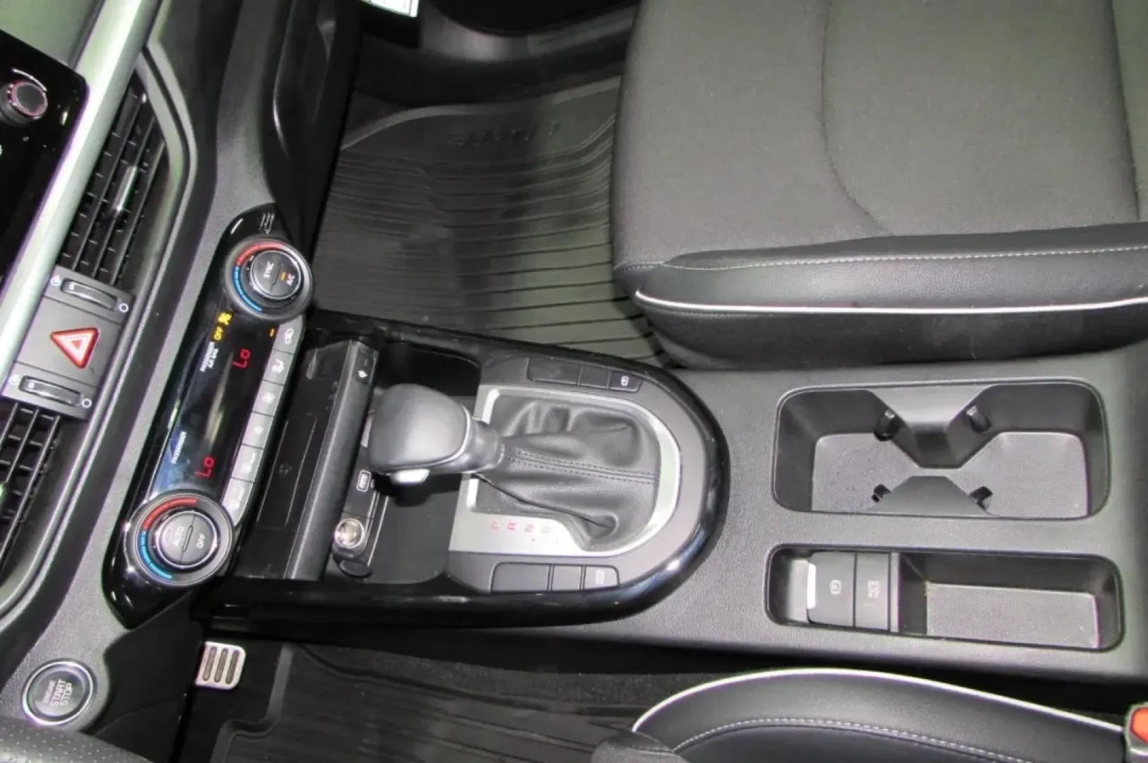 2024 /Black Kia Forte GT-Line (3KPF54AD8RE) with an Other engine, Automatic transmission, located at 12836 Highway 21, De Soto, MO, 63020, (636) 337-7777, 38.151867, -90.575615 - Discover your next adventure with the eye-catching 2024 Kia Forte GT-Line, perfect for those who value style, efficiency, and comfort in their daily drive. Whether you're commuting to work, running errands, or planning a weekend getaway, this sleek four-door sedan is designed to elevate your lifesty - Photo#20
