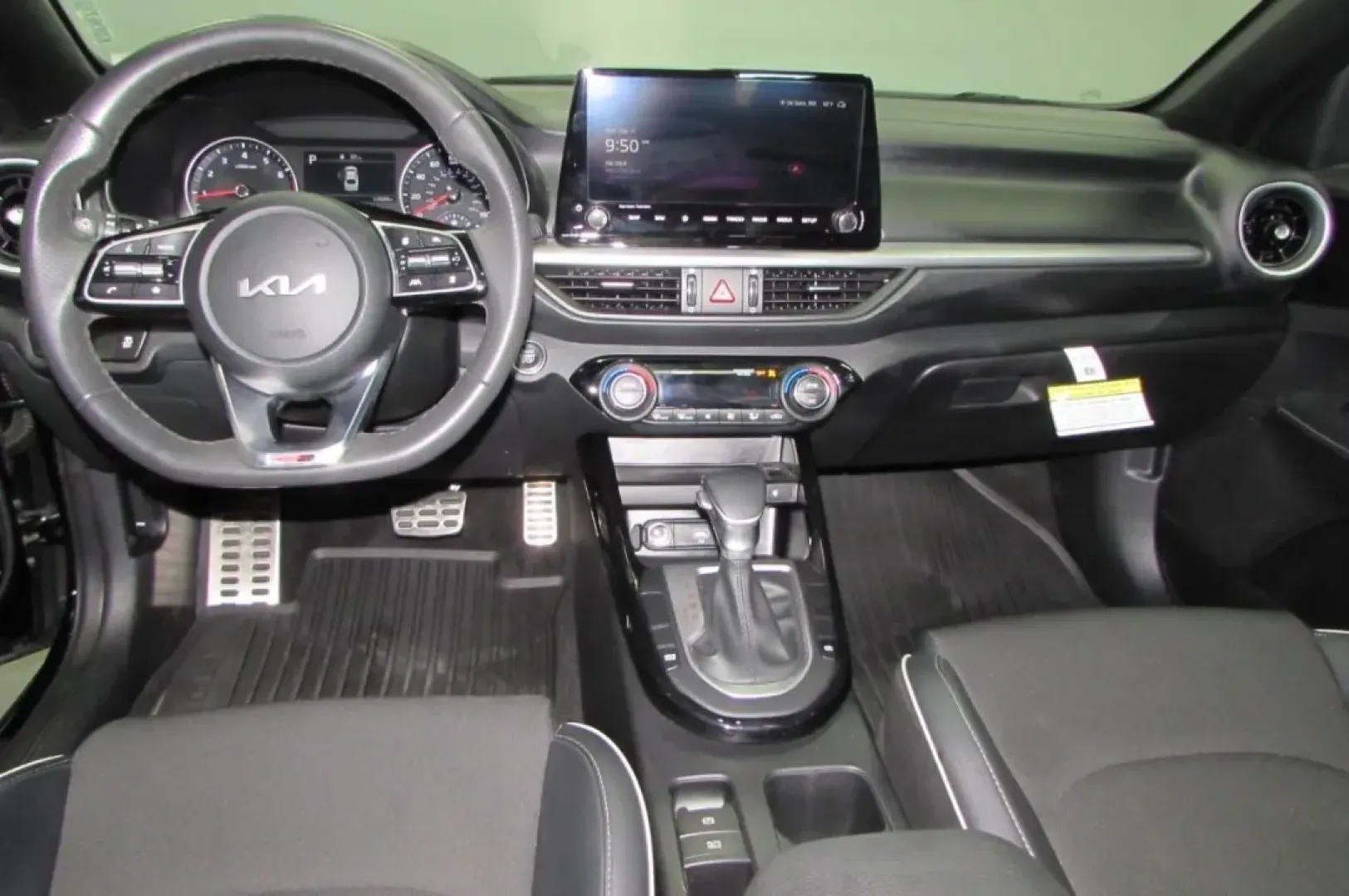 2024 /Black Kia Forte GT-Line (3KPF54AD8RE) with an Other engine, Automatic transmission, located at 12836 Highway 21, De Soto, MO, 63020, (636) 337-7777, 38.151867, -90.575615 - Discover your next adventure with the eye-catching 2024 Kia Forte GT-Line, perfect for those who value style, efficiency, and comfort in their daily drive. Whether you're commuting to work, running errands, or planning a weekend getaway, this sleek four-door sedan is designed to elevate your lifesty - Photo#21