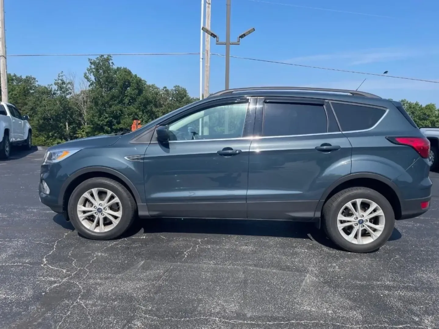 2019 /Charcoal Black Ford Escape SEL (1FMCU9HD7KU) with an Other engine, located at 12836 Highway 21, De Soto, MO, 63020, (636) 337-7777, 38.151867, -90.575615 - **Unleash Your Adventurous Spirit with the 2019 Ford Escape SEL at Pettus Ford De Soto!**<br /> <br /> Are you ready for weekend getaways or family road trips? The 2019 Ford Escape SEL is your ticket to adventure, combining practicality with style for any lifestyle. With its spacious interior and fu - Photo#1