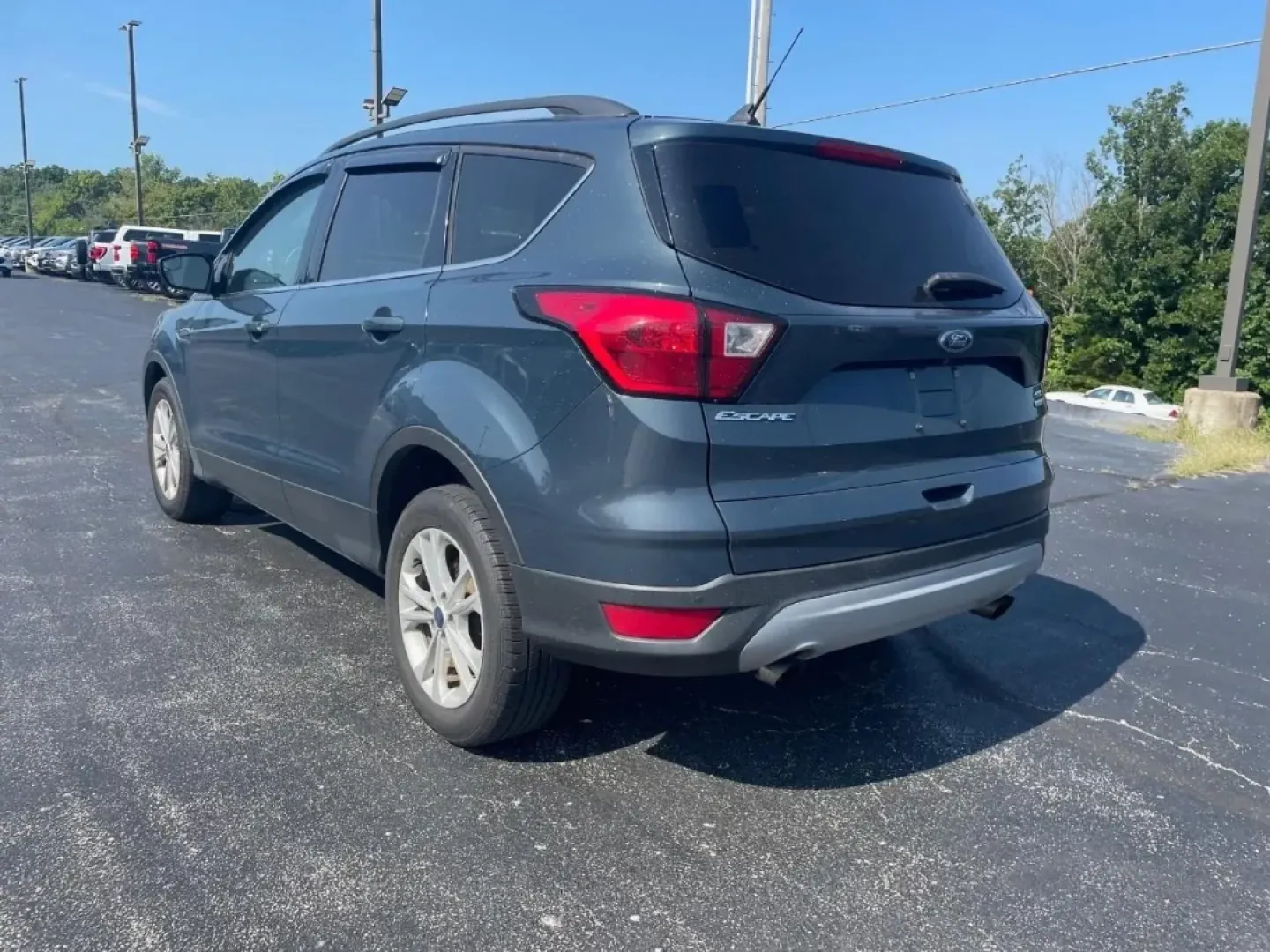 2019 /Charcoal Black Ford Escape SEL (1FMCU9HD7KU) with an Other engine, located at 12836 Highway 21, De Soto, MO, 63020, (636) 337-7777, 38.151867, -90.575615 - **Unleash Your Adventurous Spirit with the 2019 Ford Escape SEL at Pettus Ford De Soto!**<br /> <br /> Are you ready for weekend getaways or family road trips? The 2019 Ford Escape SEL is your ticket to adventure, combining practicality with style for any lifestyle. With its spacious interior and fu - Photo#2
