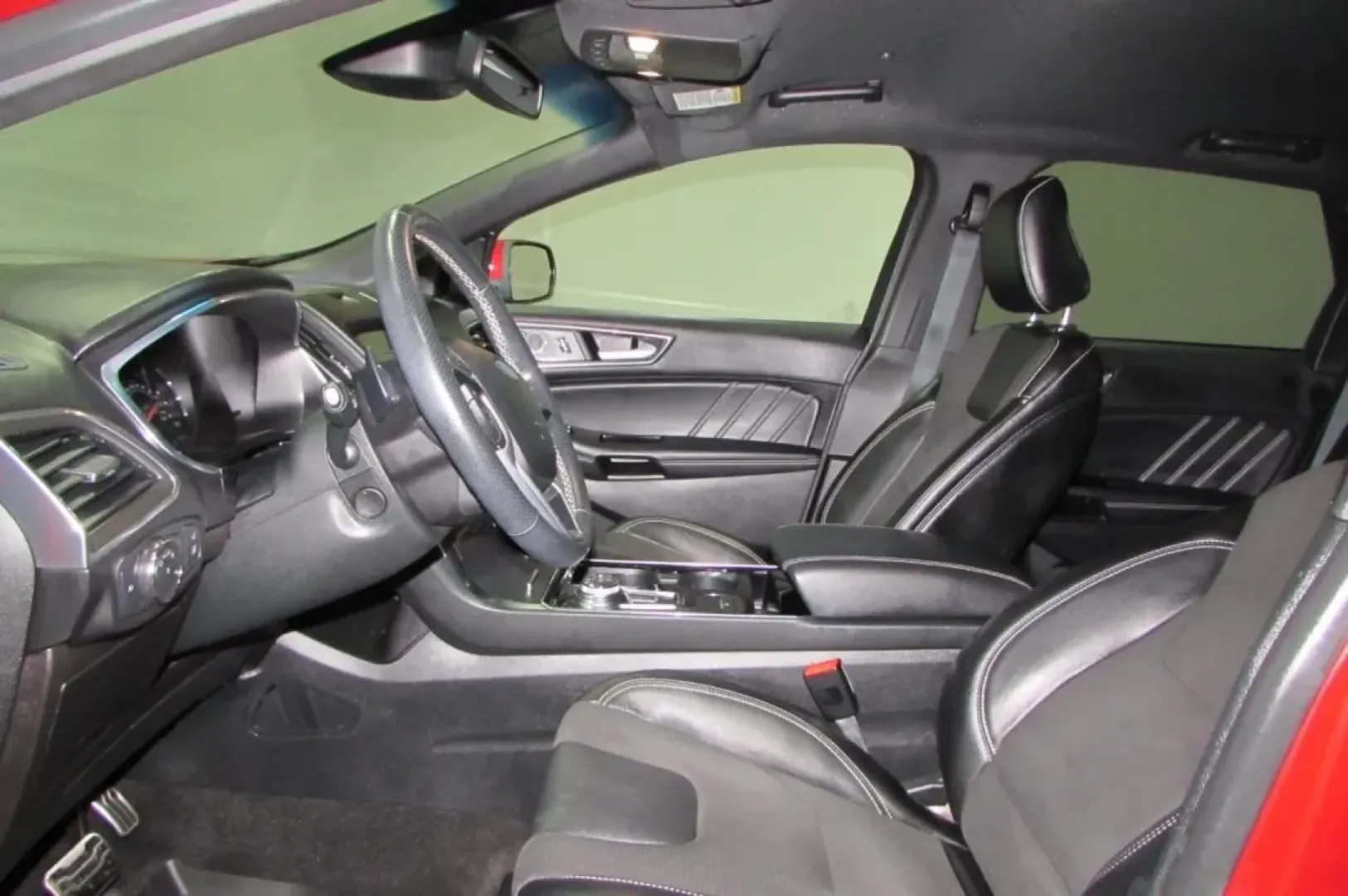 2020 /Ebony Ford Edge ST (2FMPK4AP5LB) with an Other engine, Automatic transmission, located at 12836 Highway 21, De Soto, MO, 63020, (636) 337-7777, 38.151867, -90.575615 - Are you ready to elevate your everyday driving experience? Whether you're commuting to work, shuttling the kids to school, or heading out for weekend adventures, the 2020 Ford Edge ST AWD is the versatile SUV that fits seamlessly into your lifestyle. With its impressive blend of power, technology, a - Photo#9