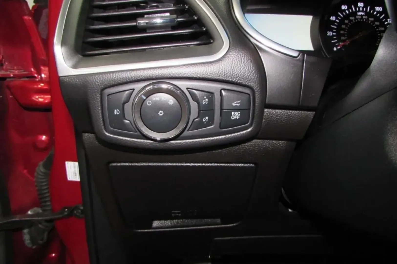 2020 /Ebony Ford Edge ST (2FMPK4AP5LB) with an Other engine, Automatic transmission, located at 12836 Highway 21, De Soto, MO, 63020, (636) 337-7777, 38.151867, -90.575615 - Are you ready to elevate your everyday driving experience? Whether you're commuting to work, shuttling the kids to school, or heading out for weekend adventures, the 2020 Ford Edge ST AWD is the versatile SUV that fits seamlessly into your lifestyle. With its impressive blend of power, technology, a - Photo#10
