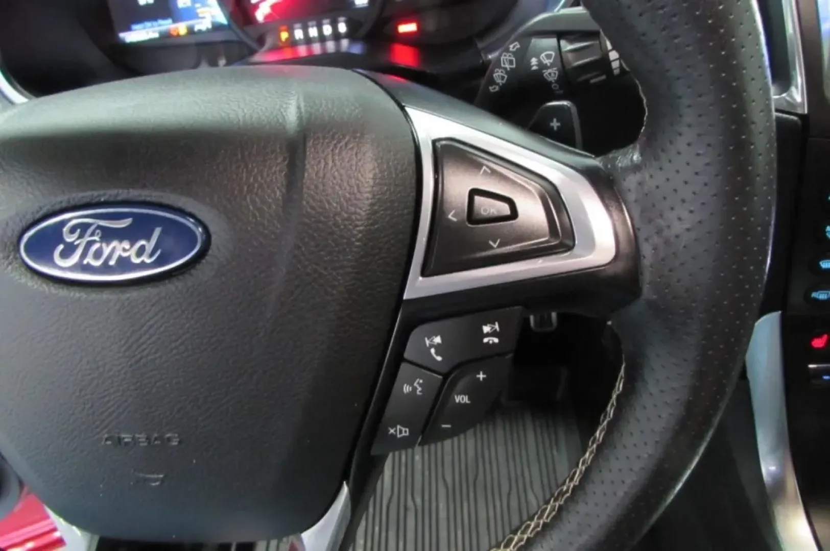 2020 /Ebony Ford Edge ST (2FMPK4AP5LB) with an Other engine, Automatic transmission, located at 12836 Highway 21, De Soto, MO, 63020, (636) 337-7777, 38.151867, -90.575615 - Are you ready to elevate your everyday driving experience? Whether you're commuting to work, shuttling the kids to school, or heading out for weekend adventures, the 2020 Ford Edge ST AWD is the versatile SUV that fits seamlessly into your lifestyle. With its impressive blend of power, technology, a - Photo#13