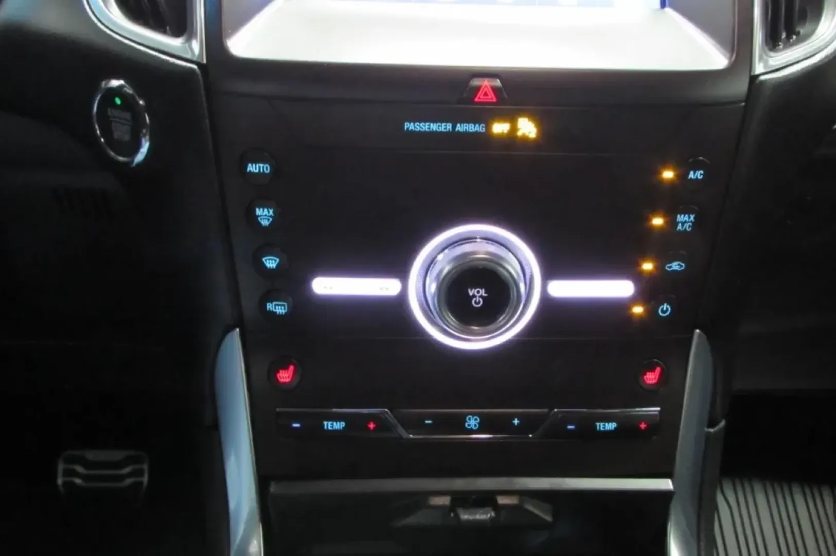 2020 /Ebony Ford Edge ST (2FMPK4AP5LB) with an Other engine, Automatic transmission, located at 12836 Highway 21, De Soto, MO, 63020, (636) 337-7777, 38.151867, -90.575615 - Are you ready to elevate your everyday driving experience? Whether you're commuting to work, shuttling the kids to school, or heading out for weekend adventures, the 2020 Ford Edge ST AWD is the versatile SUV that fits seamlessly into your lifestyle. With its impressive blend of power, technology, a - Photo#18