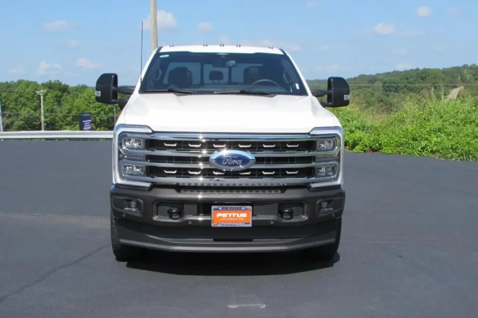 2025 /Java Ford F-350SD King Ranch (1FT8W3BM8SE) with an 6.7L Turbocharged engine, located at 12836 Highway 21, De Soto, MO, 63020, (636) 337-7777, 38.151867, -90.575615 - **Conquer Every Challenge with the 2025 Ford Super Duty F-350 SRW!**<br /> <br /> Are you ready to elevate your lifestyle with a truck that combines strength, comfort, and versatility? The 2025 Ford Super Duty F-350 SRW is more than just a vehicle; it's an integral part of your adventure, whether yo - Photo#1