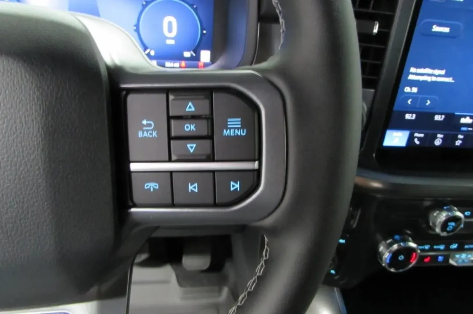 2025 /Black Ford F-150 LARIAT (1FTFW5L55SF) with an 5.0L V8 engine, located at 12836 Highway 21, De Soto, MO, 63020, (636) 337-7777, 38.151867, -90.575615 - **Unleash Adventure with the 2025 Ford F-150 LARIAT at Pettus Ford De Soto!** <br /> <br /> Are you ready to elevate your lifestyle with a truck that can handle both your daily commute and weekend adventures? The 2025 Ford F-150 LARIAT is the perfect companion for those who crave versatility and pow - Photo#20