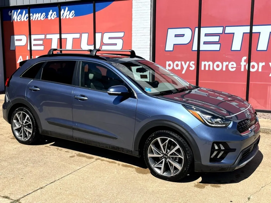 photo of 2020 Kia Niro Touring SE