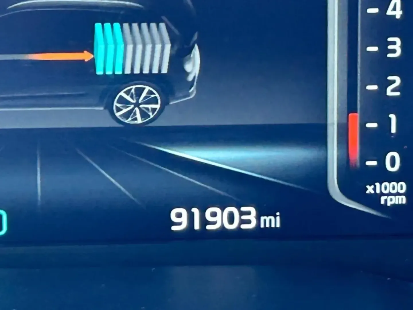 2020 /Light Gray Leather Kia Niro Touring (KNDCC3LC9L5) with an 1.6L Atkinson Cycle DOHC 16-Valve 4-Cyl engine, located at 970 Woodlawn Dr., Farmington, MO, 63640, (573) 431-7800, 37.825642, -90.468674 - **Discover Your Next Adventure with the 2020 Kia Niro Touring SE at Pettus CDJR Farmington!**<br /> <br /> Are you ready to elevate your driving experience while enjoying remarkable fuel efficiency? The 2020 Kia Niro Touring SE is designed for those who crave adventure without sacrificing comfort or - Photo#20