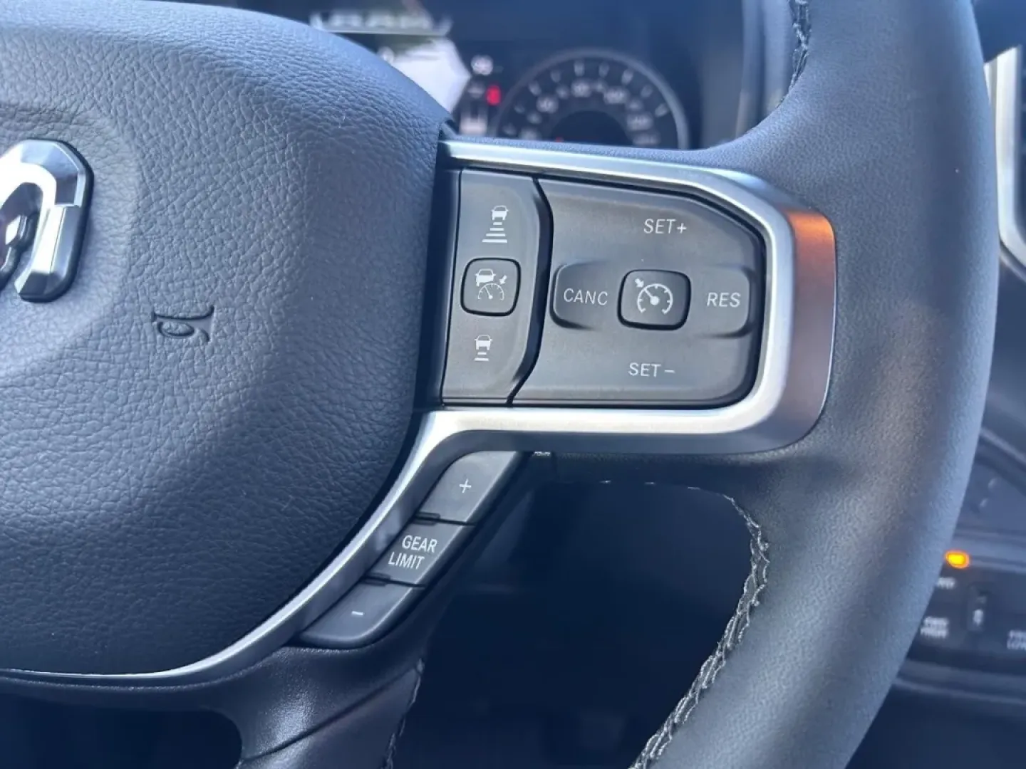 2026 /Black Cloth Ram 2500 Big Horn (3C63R5DL8TG) with an Straight 6 Turbocharged Diesel engine, located at 970 Woodlawn Dr., Farmington, MO, 63640, (573) 431-7800, 37.825642, -90.468674 - ### Unleash Your Adventures with the 2026 Ram 2500 Big Horn at Pettus CDJR Farmington!<br /> <br /> Are you ready to elevate your lifestyle with a powerful, rugged truck that can handle anything from weekend adventures to daily commutes? Look no further than the 2026 Ram 2500 Big Horn, available now - Photo#12