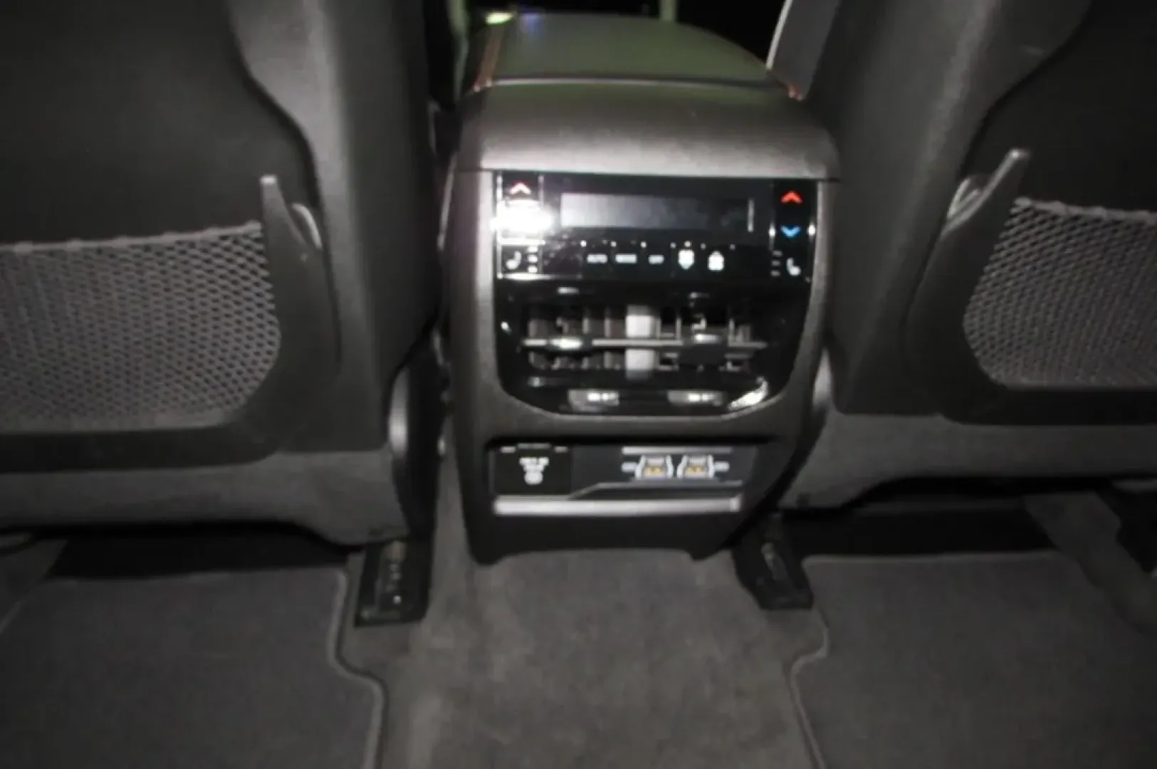 2021 /Global Black Jeep Grand Cherokee Summit (1C4RJKEG2M8) with an Other engine, Automatic transmission, located at 12830 Highway 21, De Soto, MO, 63020, (636) 337-7777, 38.153099, -90.573624 - **Discover Your Adventure with the 2021 Jeep Grand Cherokee at Pettus CDJR DeSoto!**<br /> <br /> Are you ready to elevate your lifestyle? Whether you're navigating the bustling streets of De Soto, Missouri, or embarking on a weekend getaway to the scenic Ozarks, the 2021 Jeep Grand Cherokee is the - Photo#25