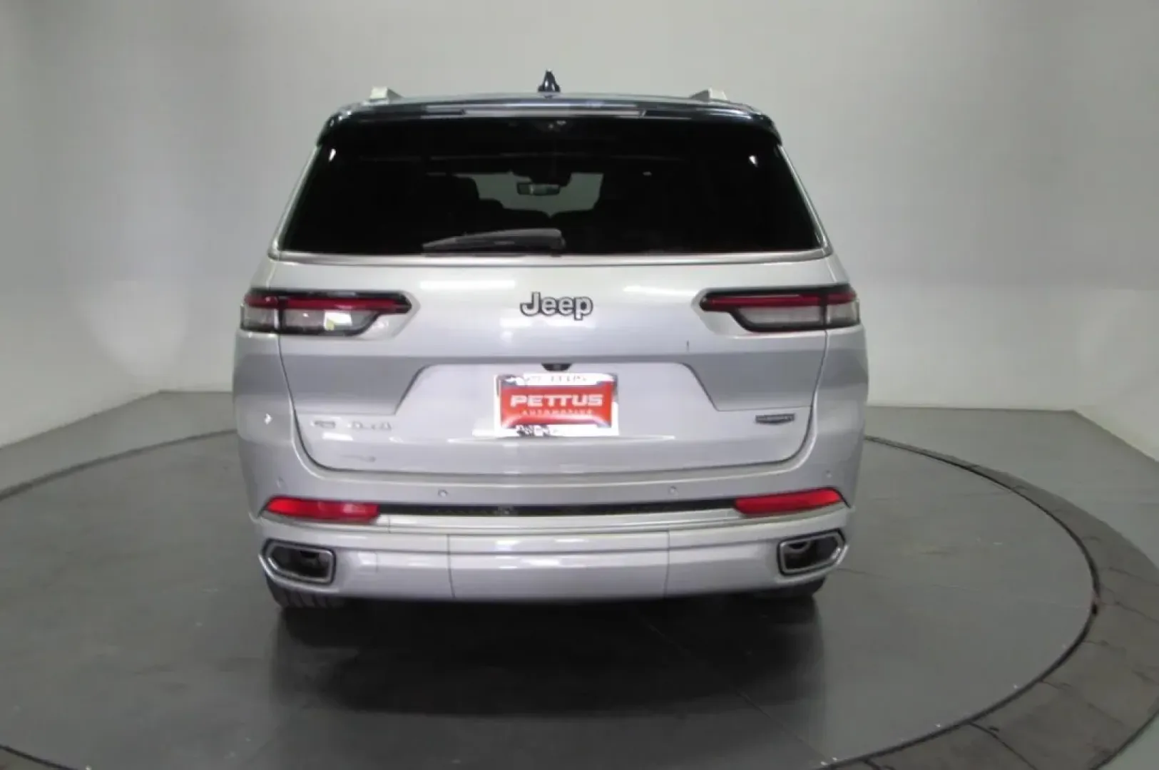 2021 /Global Black Jeep Grand Cherokee Summit (1C4RJKEG2M8) with an Other engine, Automatic transmission, located at 12830 Highway 21, De Soto, MO, 63020, (636) 337-7777, 38.153099, -90.573624 - **Discover Your Adventure with the 2021 Jeep Grand Cherokee at Pettus CDJR DeSoto!**<br /> <br /> Are you ready to elevate your lifestyle? Whether you're navigating the bustling streets of De Soto, Missouri, or embarking on a weekend getaway to the scenic Ozarks, the 2021 Jeep Grand Cherokee is the - Photo#6
