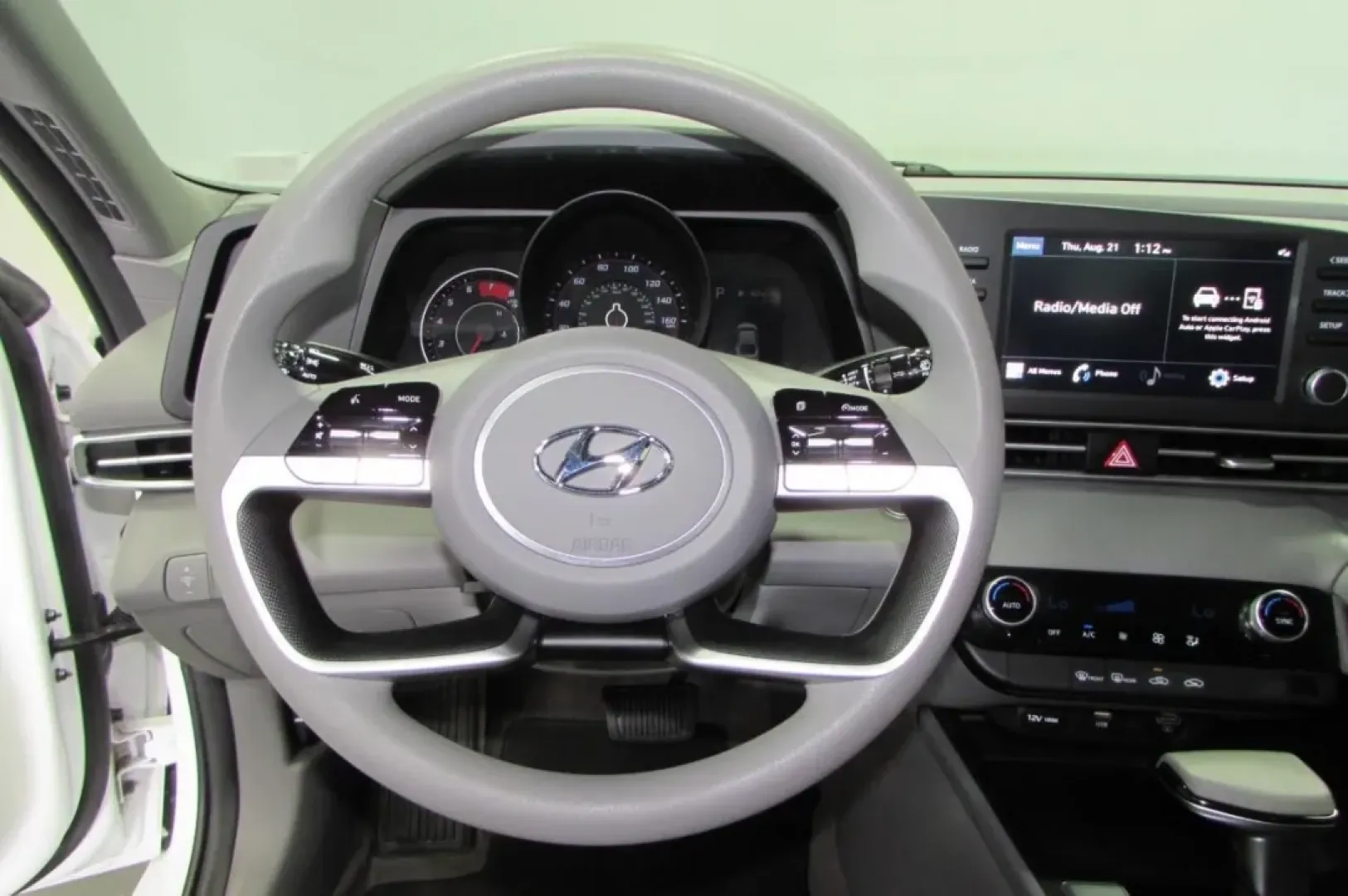 2023 /Gray Hyundai Elantra SEL (5NPLM4AG2PH) with an Other engine, Automatic transmission, located at 12830 Highway 21, De Soto, MO, 63020, (636) 337-7777, 38.153099, -90.573624 - ### Discover Your Next Adventure with This 2023 Hyundai Elantra SEL!<br /> <br /> Are you in search of the perfect vehicle for daily commutes, weekend getaways, or even family outings? Look no further! This **2023 Hyundai Elantra SEL** is a fantastic choice for anyone seeking comfort, efficiency, an - Photo#13