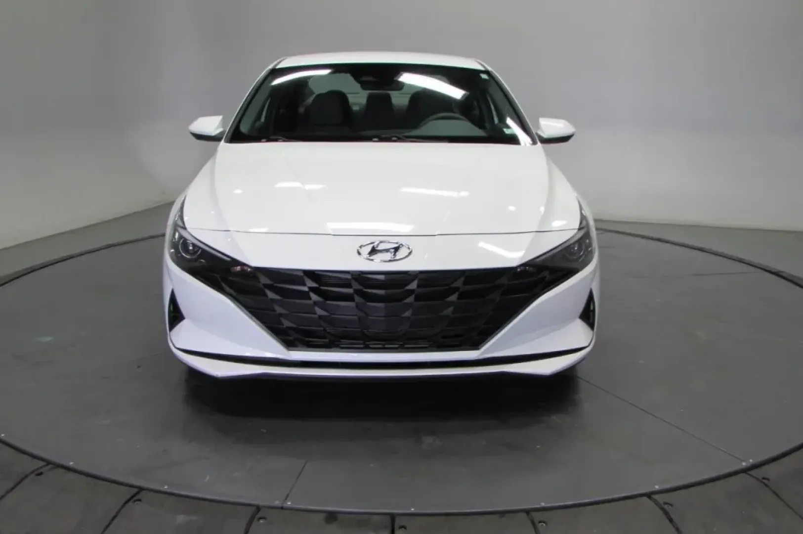 2023 /Gray Hyundai Elantra SEL (5NPLM4AG2PH) with an Other engine, Automatic transmission, located at 12830 Highway 21, De Soto, MO, 63020, (636) 337-7777, 38.153099, -90.573624 - ### Discover Your Next Adventure with This 2023 Hyundai Elantra SEL!<br /> <br /> Are you in search of the perfect vehicle for daily commutes, weekend getaways, or even family outings? Look no further! This **2023 Hyundai Elantra SEL** is a fantastic choice for anyone seeking comfort, efficiency, an - Photo#1