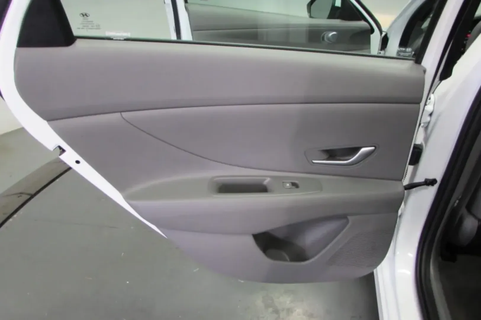 2023 /Gray Hyundai Elantra SEL (5NPLM4AG2PH) with an Other engine, Automatic transmission, located at 12830 Highway 21, De Soto, MO, 63020, (636) 337-7777, 38.153099, -90.573624 - ### Discover Your Next Adventure with This 2023 Hyundai Elantra SEL!<br /> <br /> Are you in search of the perfect vehicle for daily commutes, weekend getaways, or even family outings? Look no further! This **2023 Hyundai Elantra SEL** is a fantastic choice for anyone seeking comfort, efficiency, an - Photo#22
