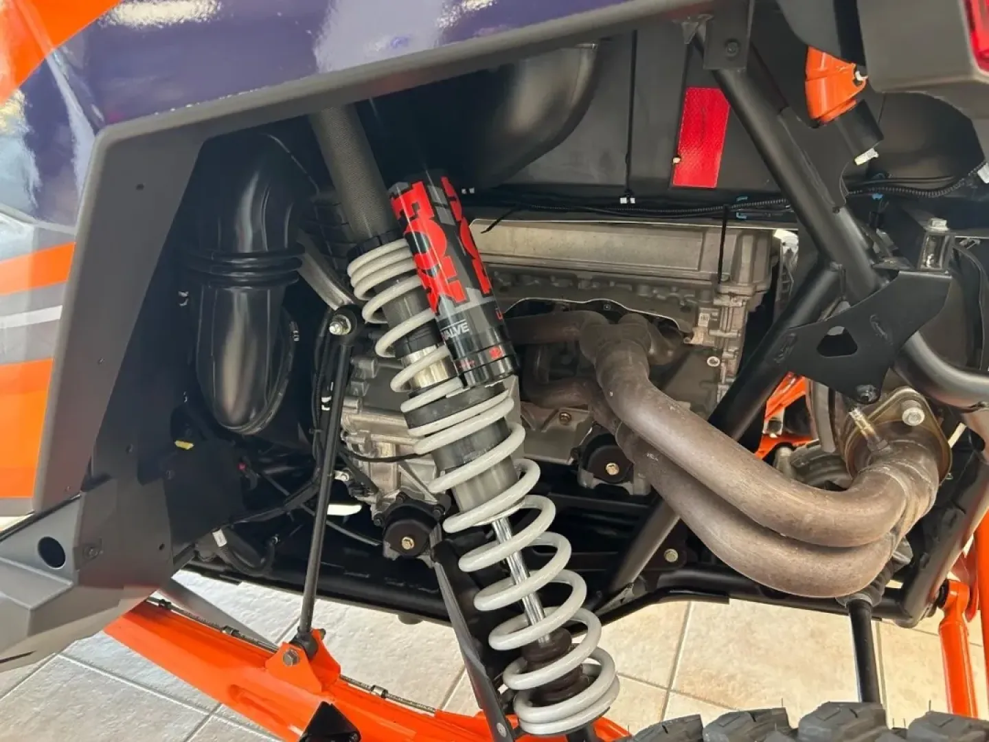2022 Polaris RZR PRO R4 (3NSRML2K3NG) with an Other engine, located at 970 Woodlawn Dr., Farmington, MO, 63640, (573) 431-7800, 37.825642, -90.468674 - USED 2022 Polaris RZR PRO R4 from Pettus CDJR Farmington, Farmington MO. - Photo#5