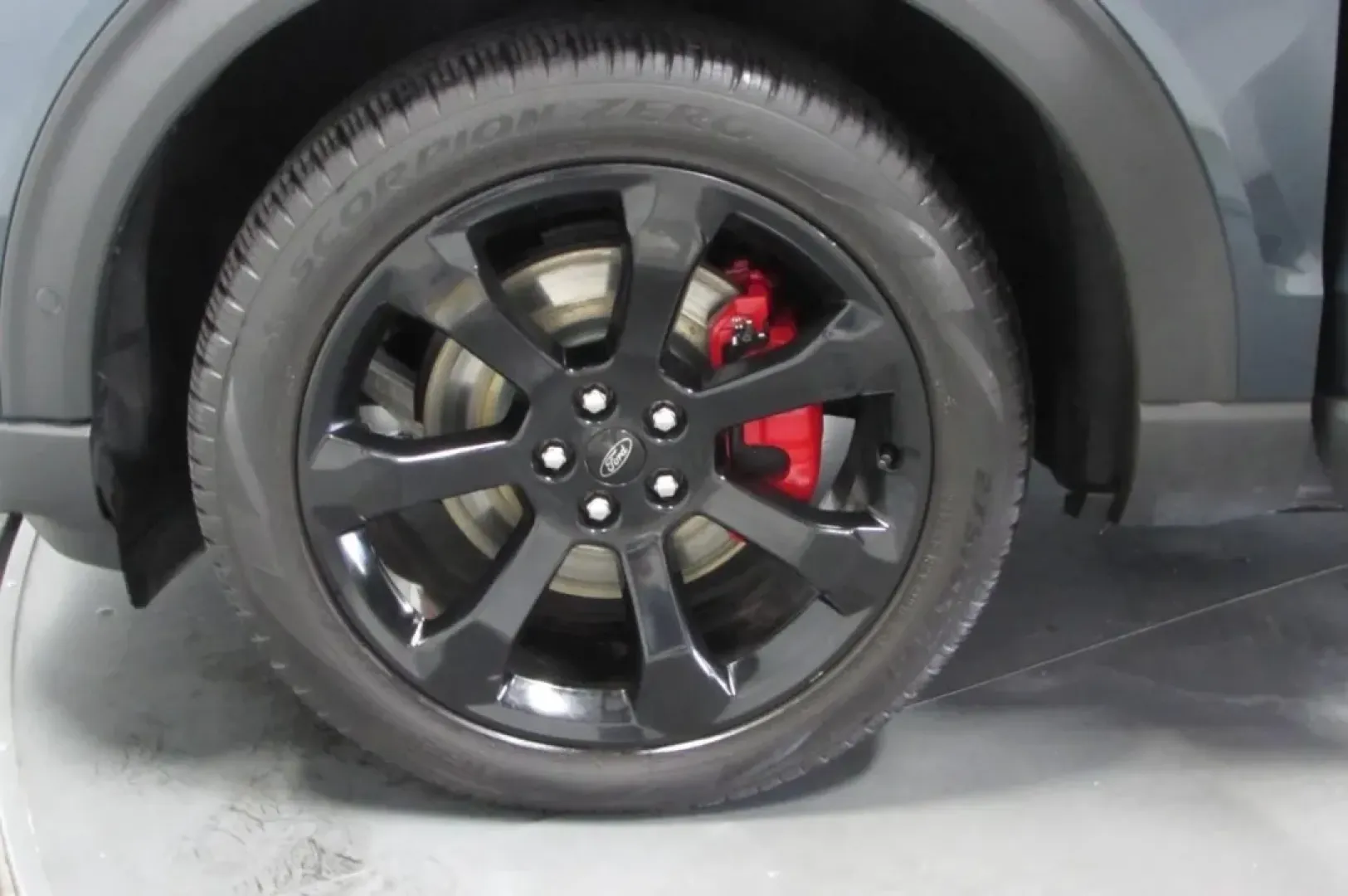2022 /Ebony Ford Explorer ST (1FM5K8GC6NG) with an Other engine, Automatic transmission, located at 12830 Highway 21, De Soto, MO, 63020, (636) 337-7777, 38.153099, -90.573624 - Experience the ultimate blend of adventure, comfort, and family-friendly utility with this stunning 2022 Ford Explorer ST, now available at Pettus CDJR DeSoto! Perfect for those weekend getaways, daily commutes, or simply navigating the busy streets of De Soto, MO, this SUV is designed to elevate yo - Photo#9