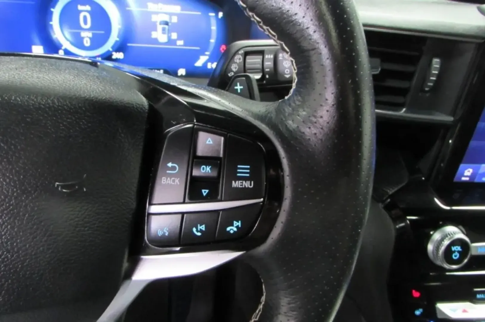 2022 /Ebony Ford Explorer ST (1FM5K8GC6NG) with an Other engine, Automatic transmission, located at 12830 Highway 21, De Soto, MO, 63020, (636) 337-7777, 38.153099, -90.573624 - Experience the ultimate blend of adventure, comfort, and family-friendly utility with this stunning 2022 Ford Explorer ST, now available at Pettus CDJR DeSoto! Perfect for those weekend getaways, daily commutes, or simply navigating the busy streets of De Soto, MO, this SUV is designed to elevate yo - Photo#15